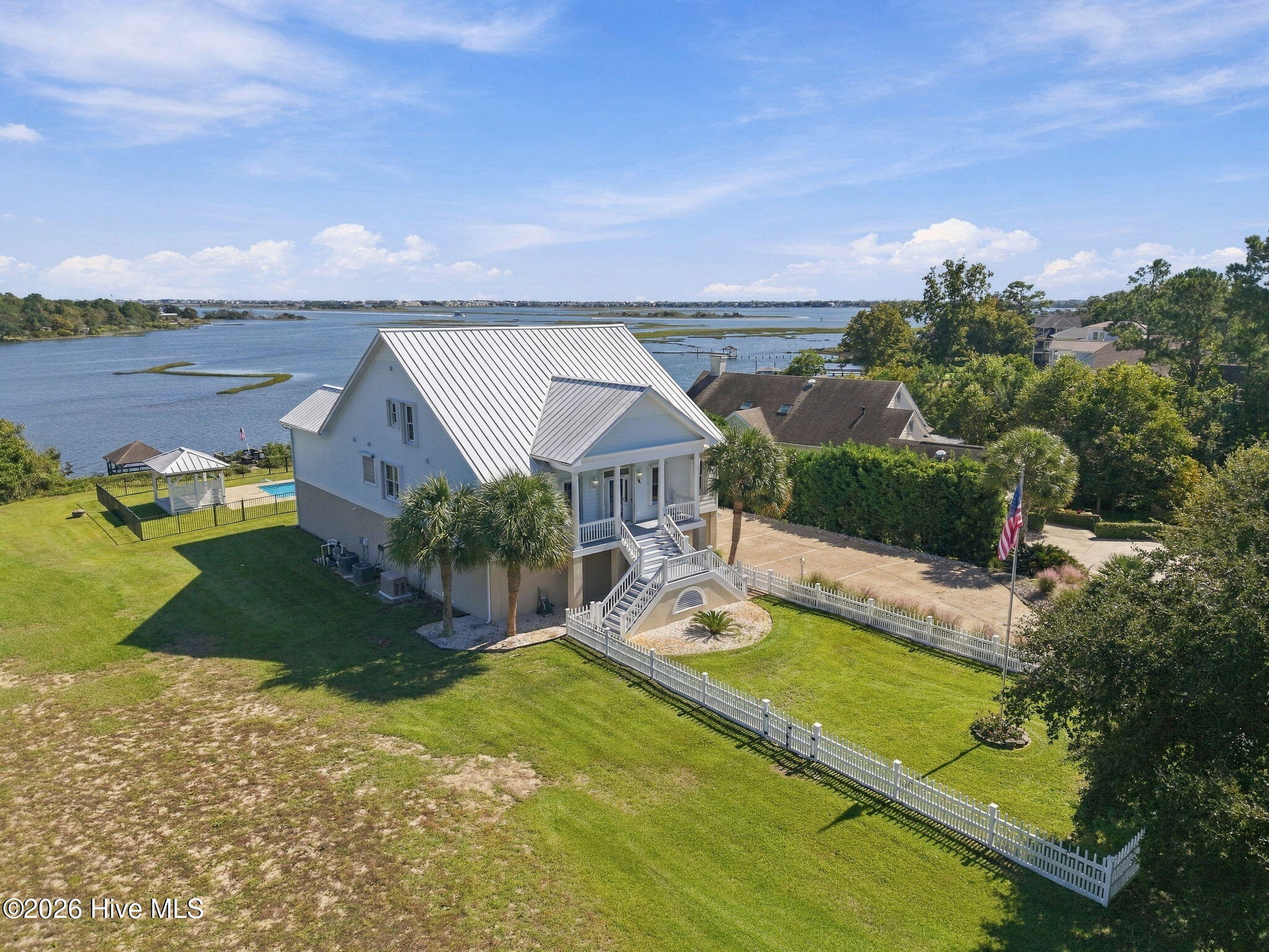 526 Ballast Point Road Property Photo