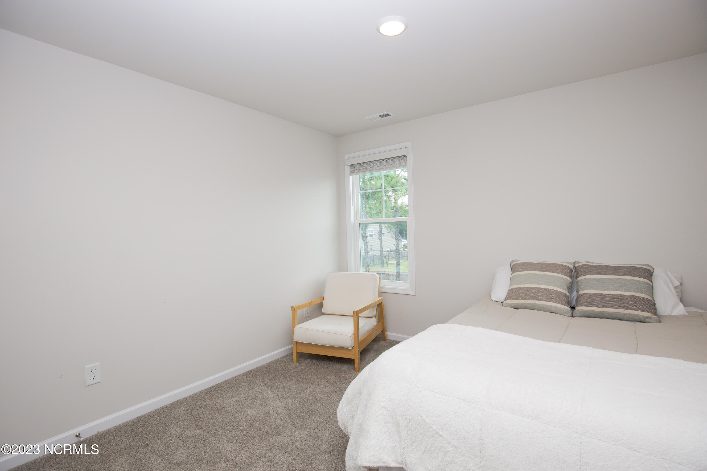 402 Summer Wind Way Property Photo 40