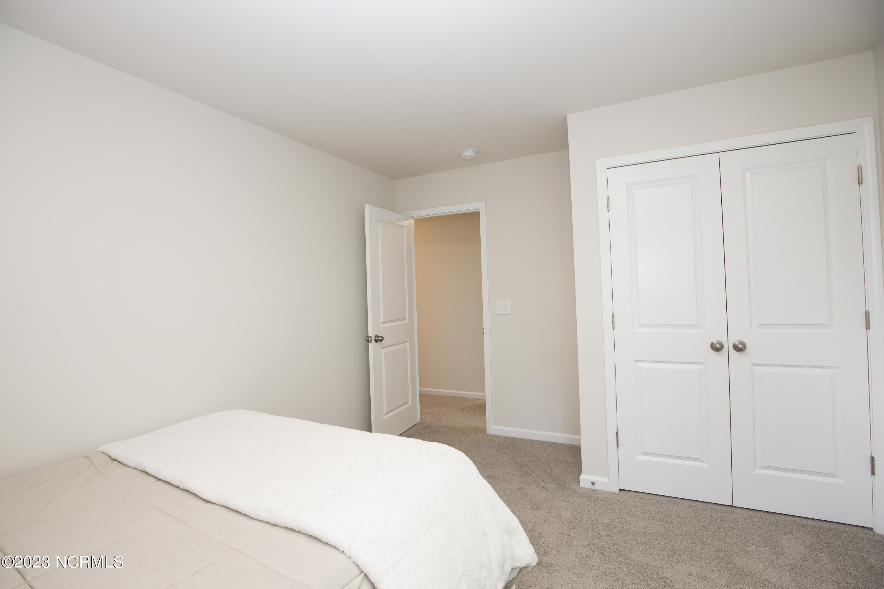 402 Summer Wind Way Property Photo 42