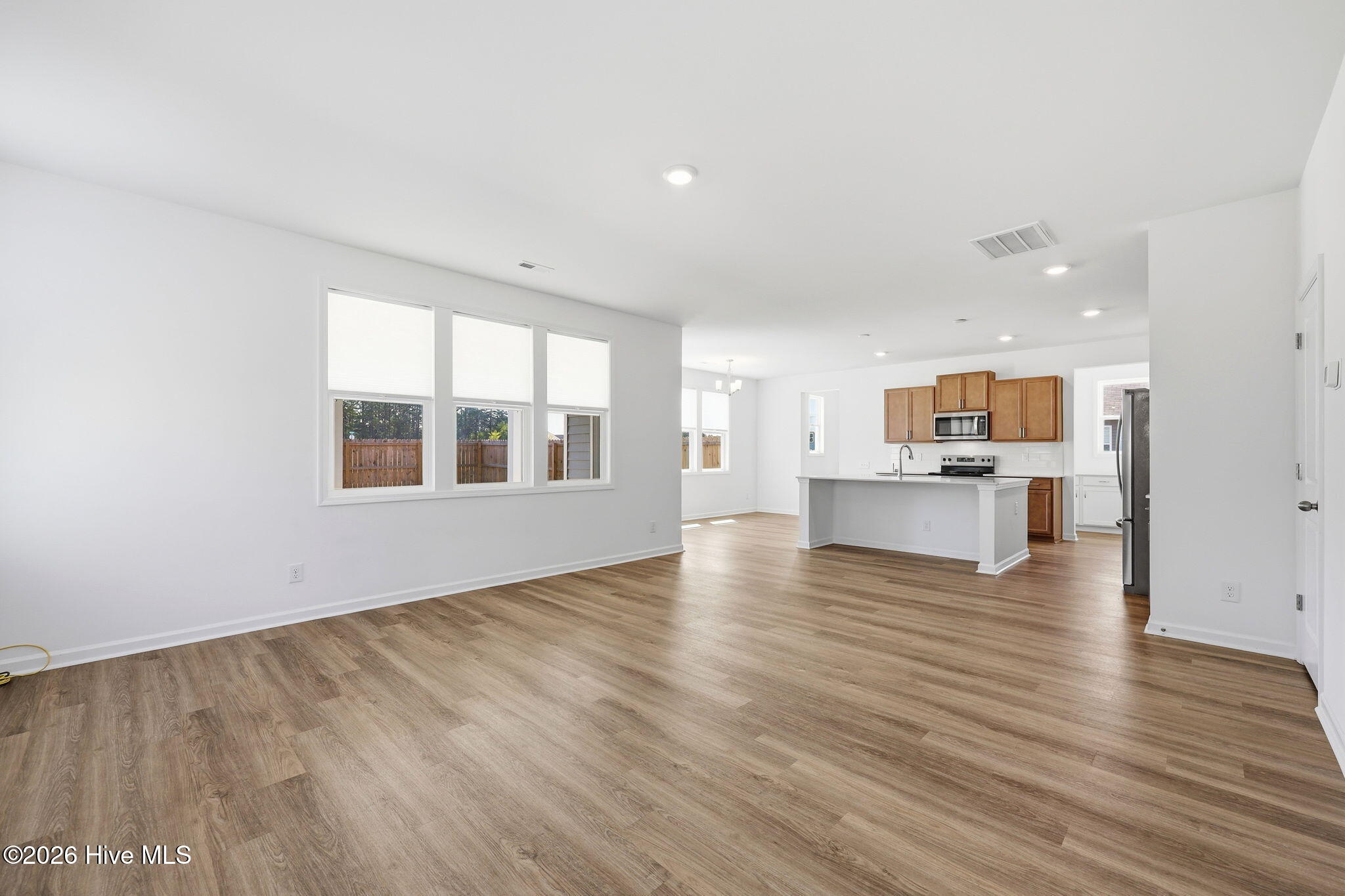 362 Summer Wind Way Property Photo 8