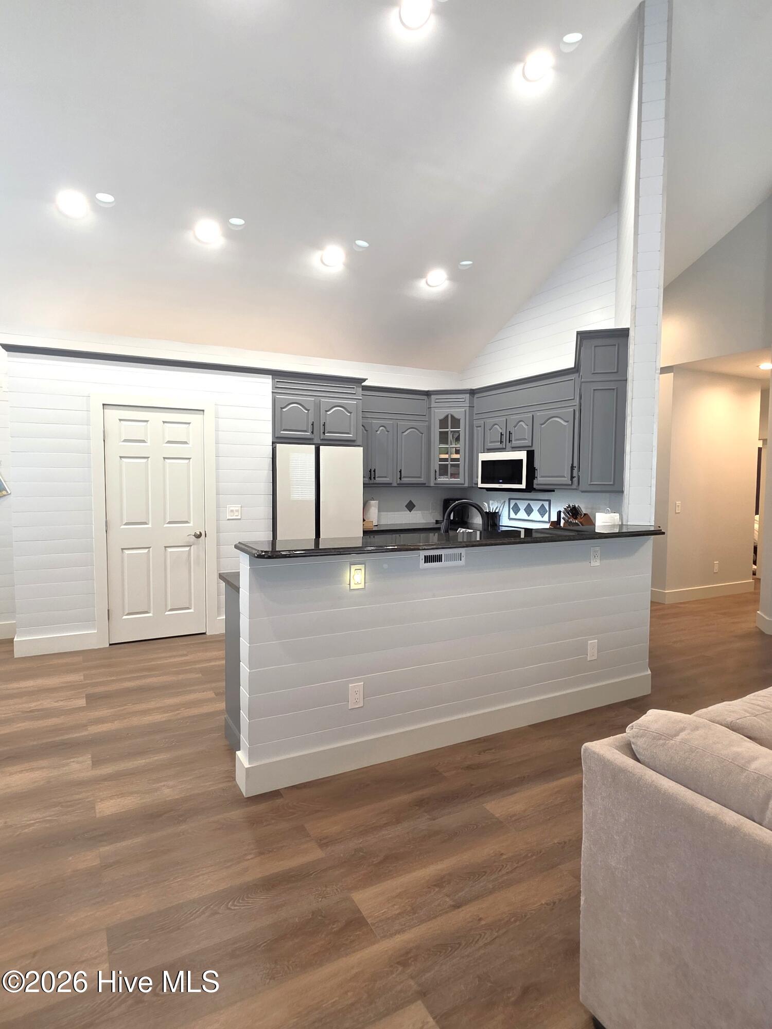 620 The Cape Boulevard Property Photo 11
