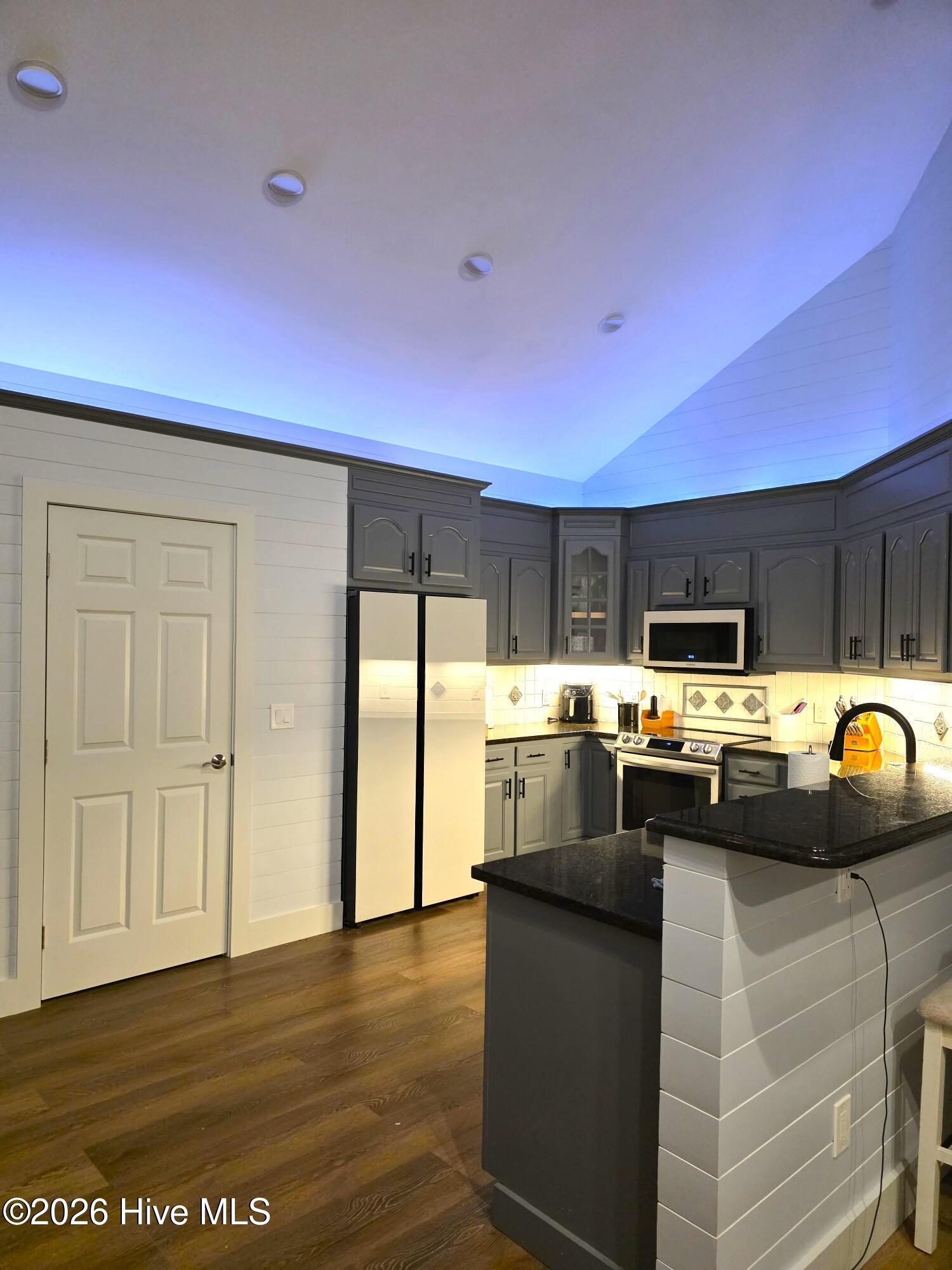 620 The Cape Boulevard Property Photo 13