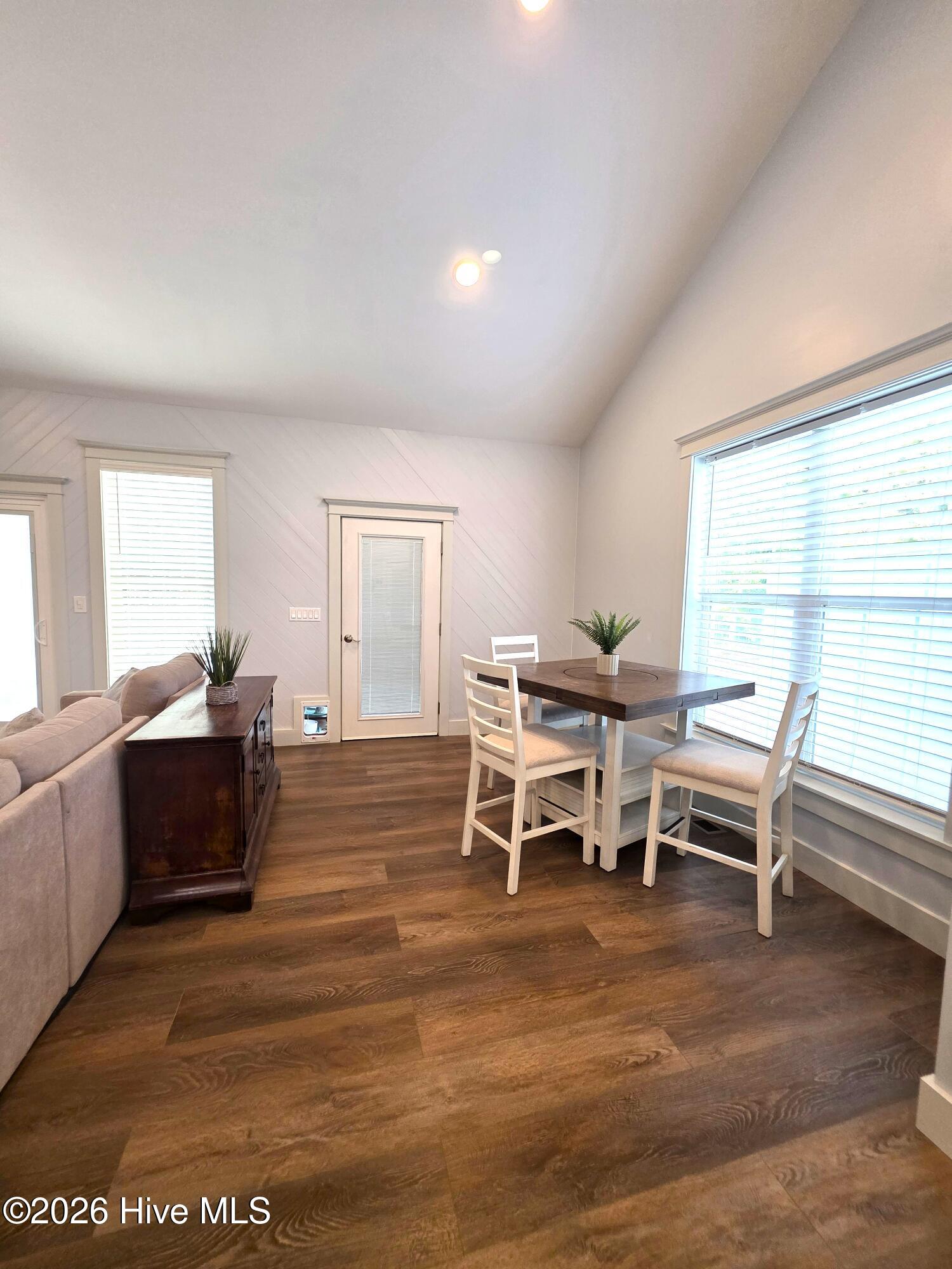 620 The Cape Boulevard Property Photo 16