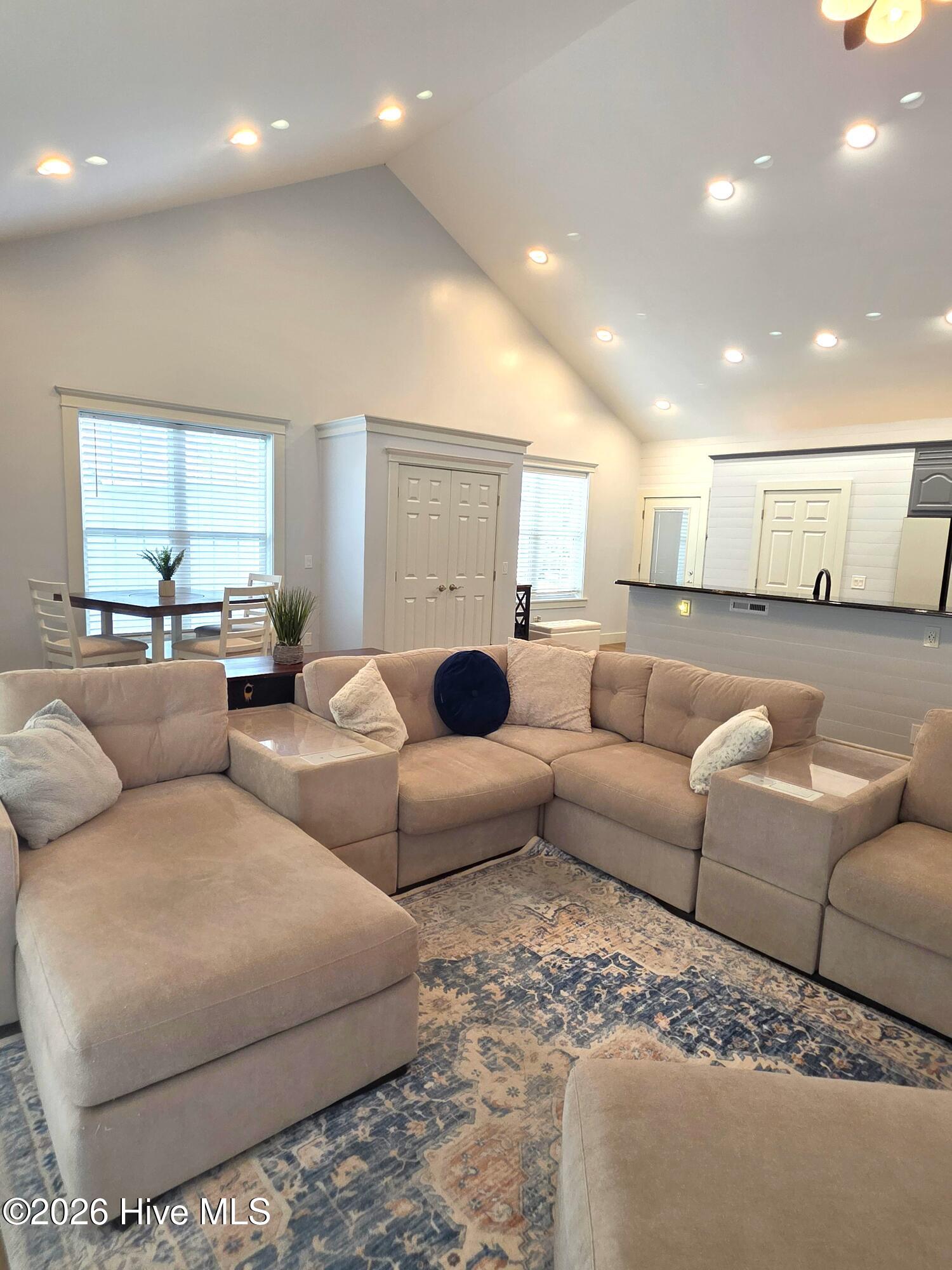 620 The Cape Boulevard Property Photo 17