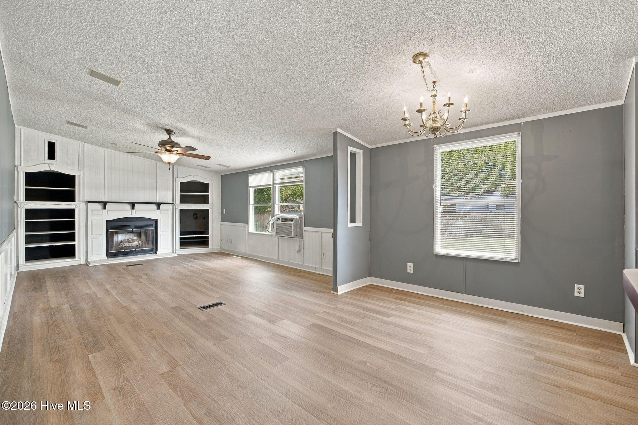 173 Bellhammon Forest Drive Property Photo 8