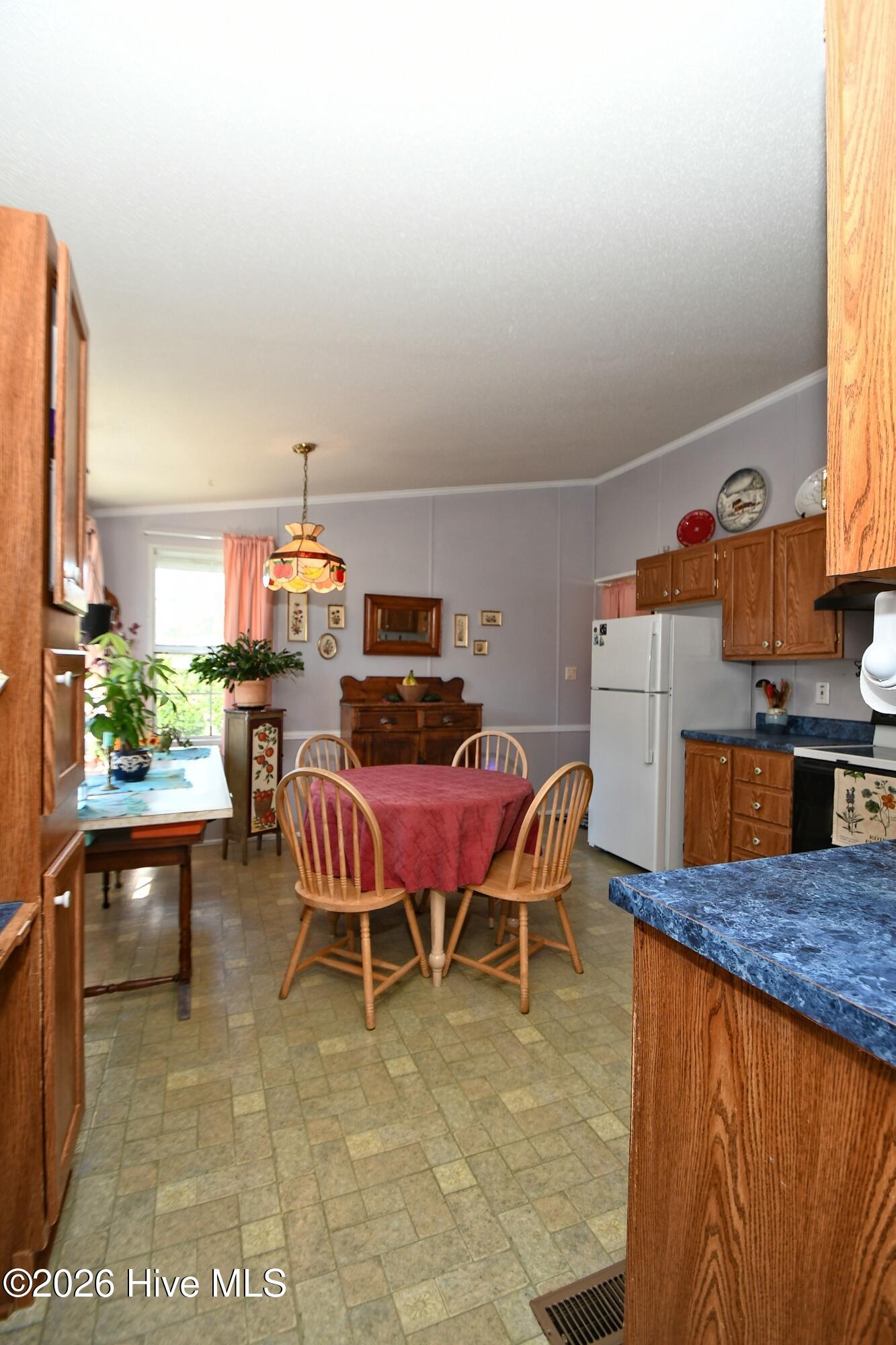 907 Palmer Drive Property Photo 18