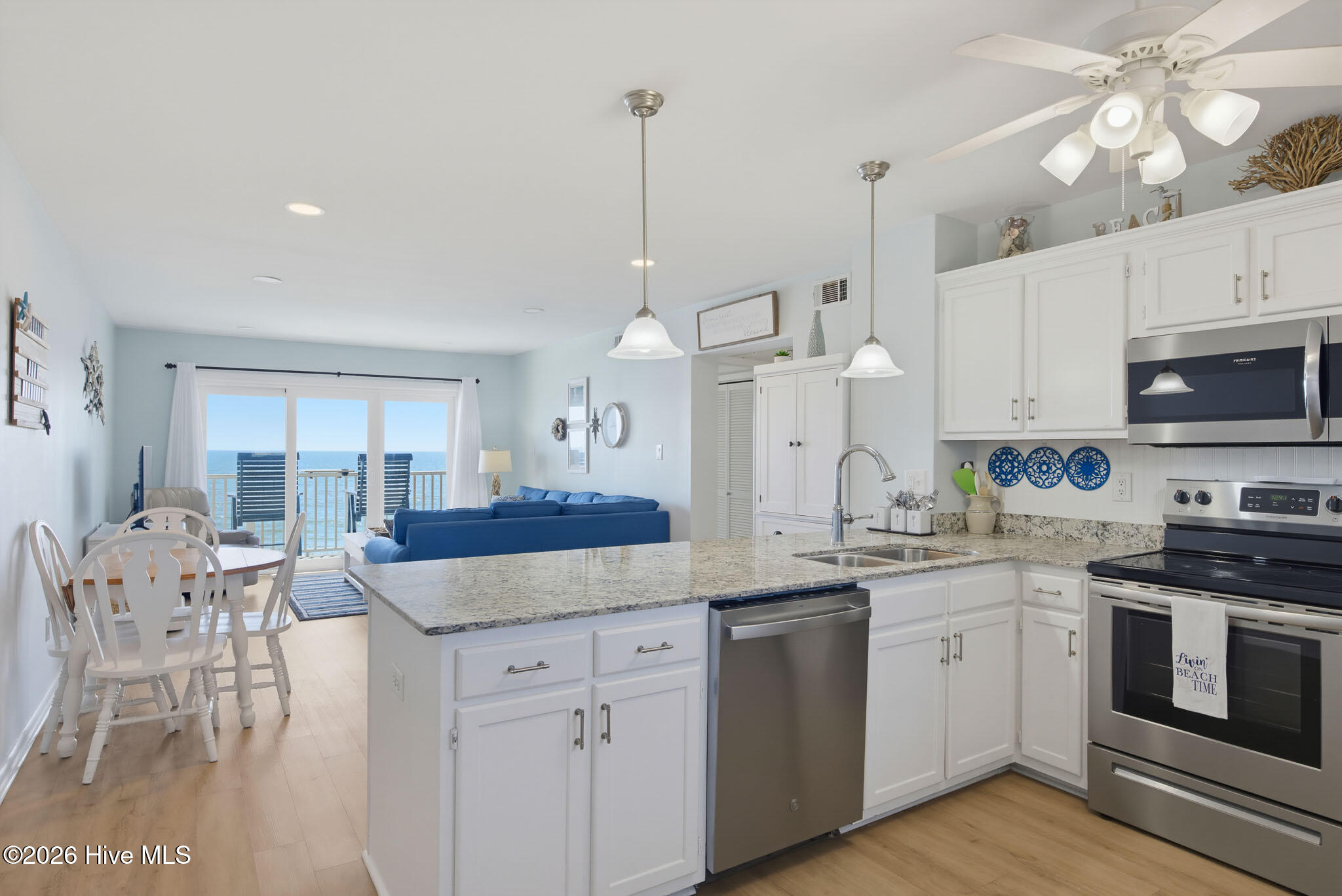 1840 New River Inlet Road 2203 Property Photo 3