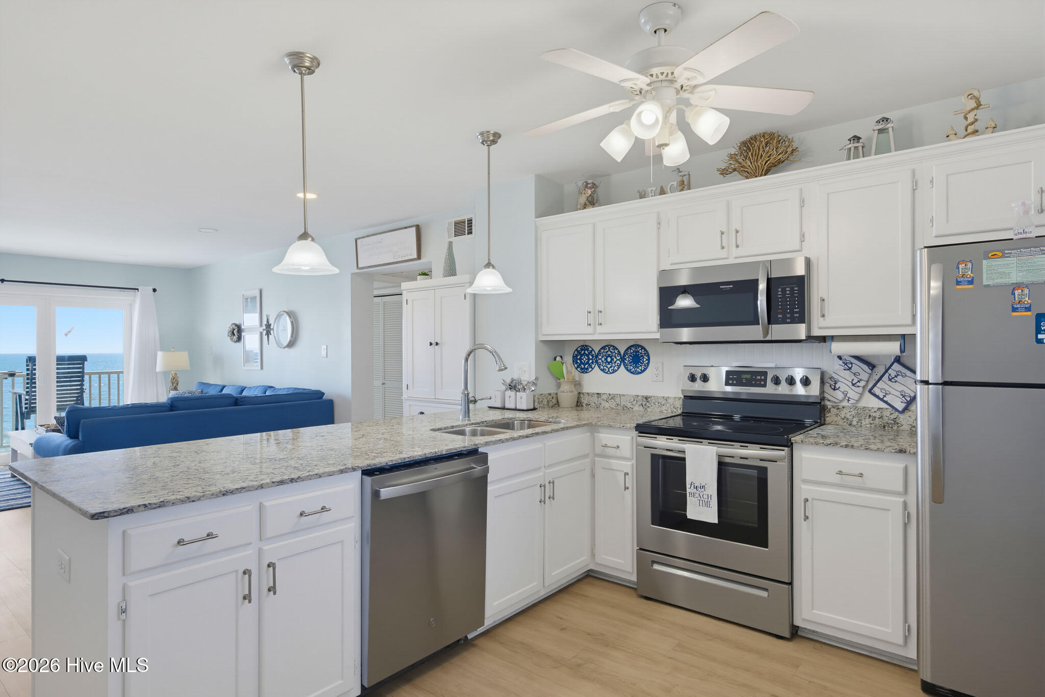 1840 New River Inlet Road 2203 Property Photo 4
