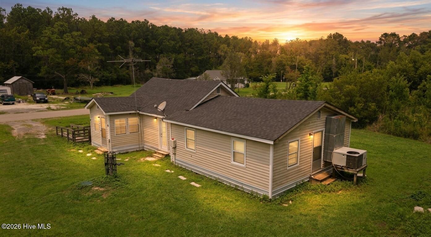 800 Goat Neck Road Property Photo 2