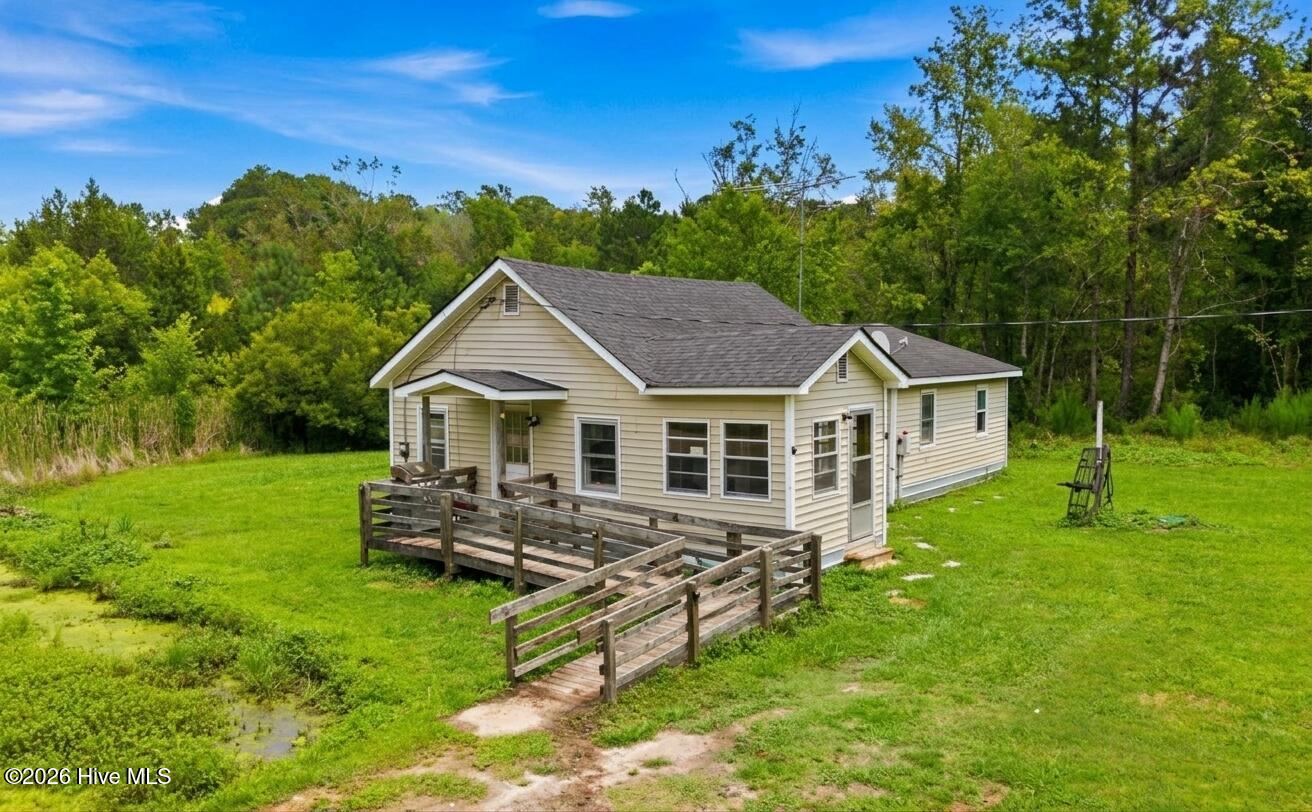 800 Goat Neck Road Property Photo 3