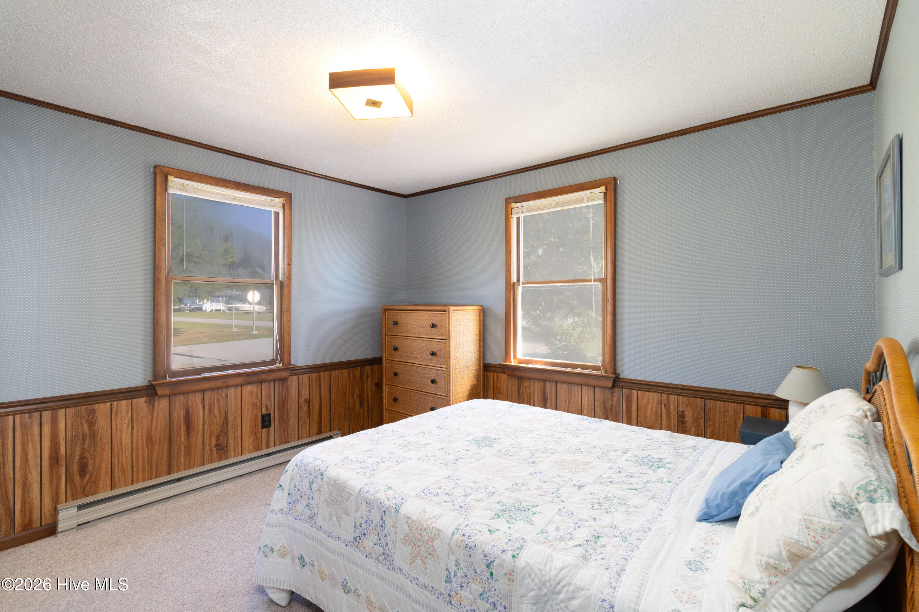 528 Surfside Drive Property Photo 11
