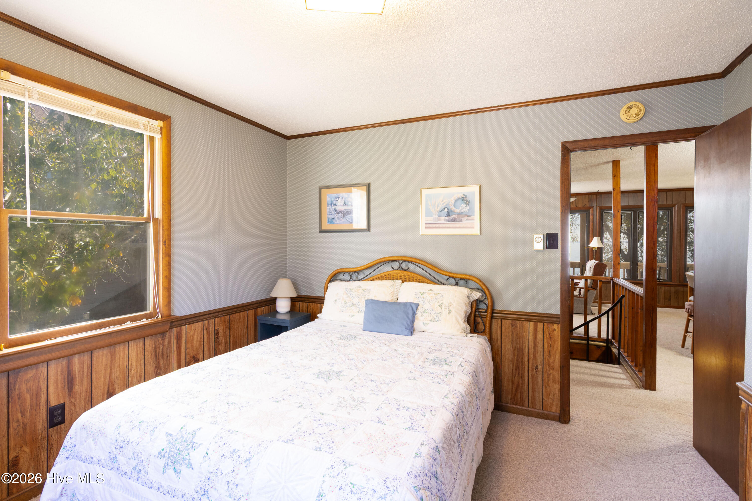 528 Surfside Drive Property Photo 12