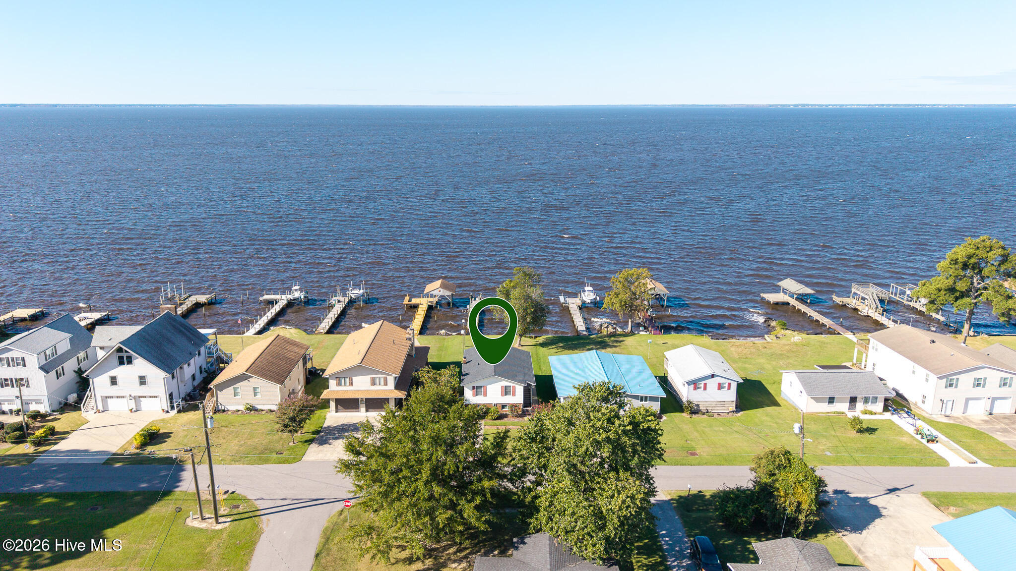 528 Surfside Drive Property Photo 27