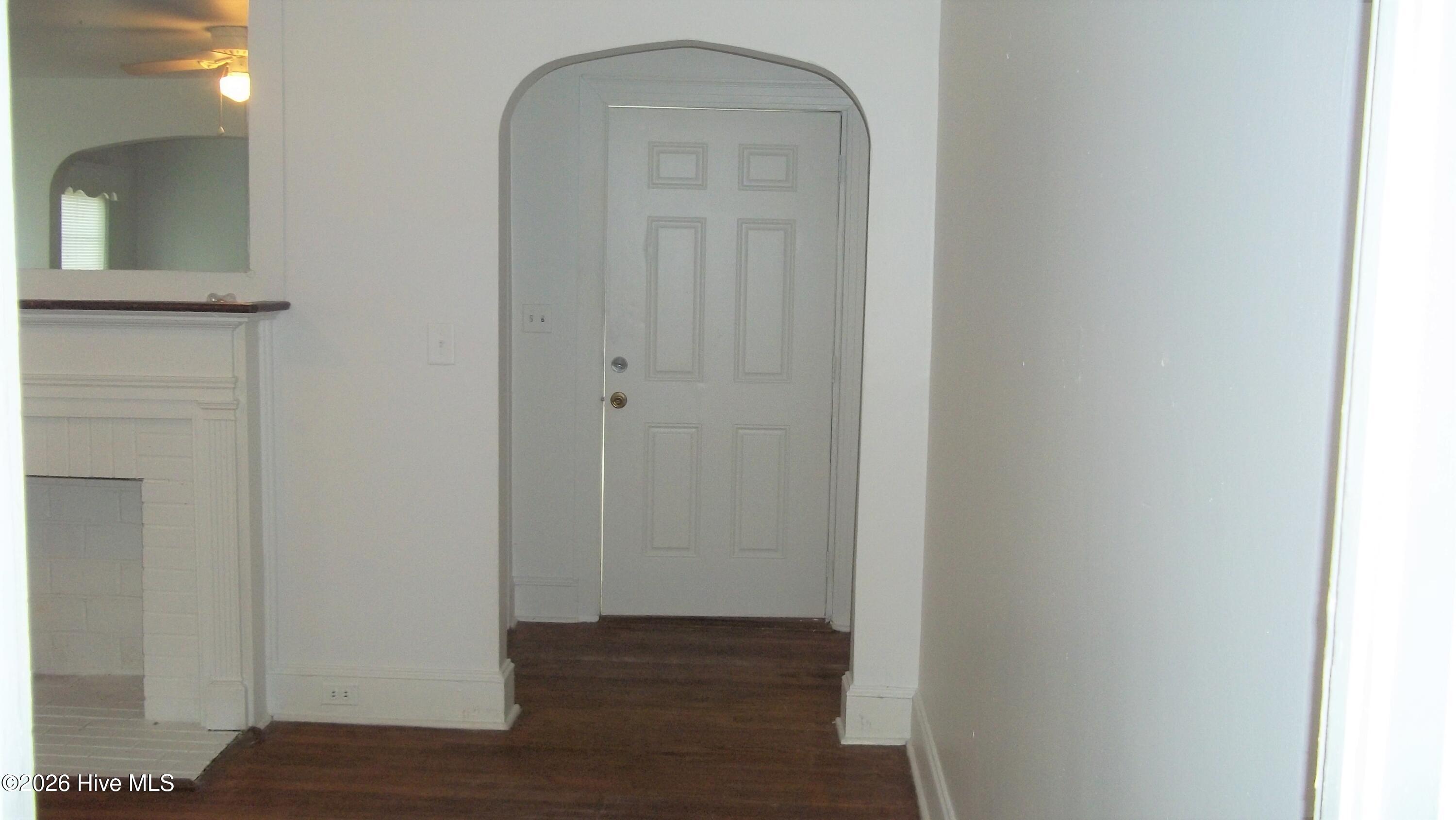 206 Hudson Street Property Photo 7
