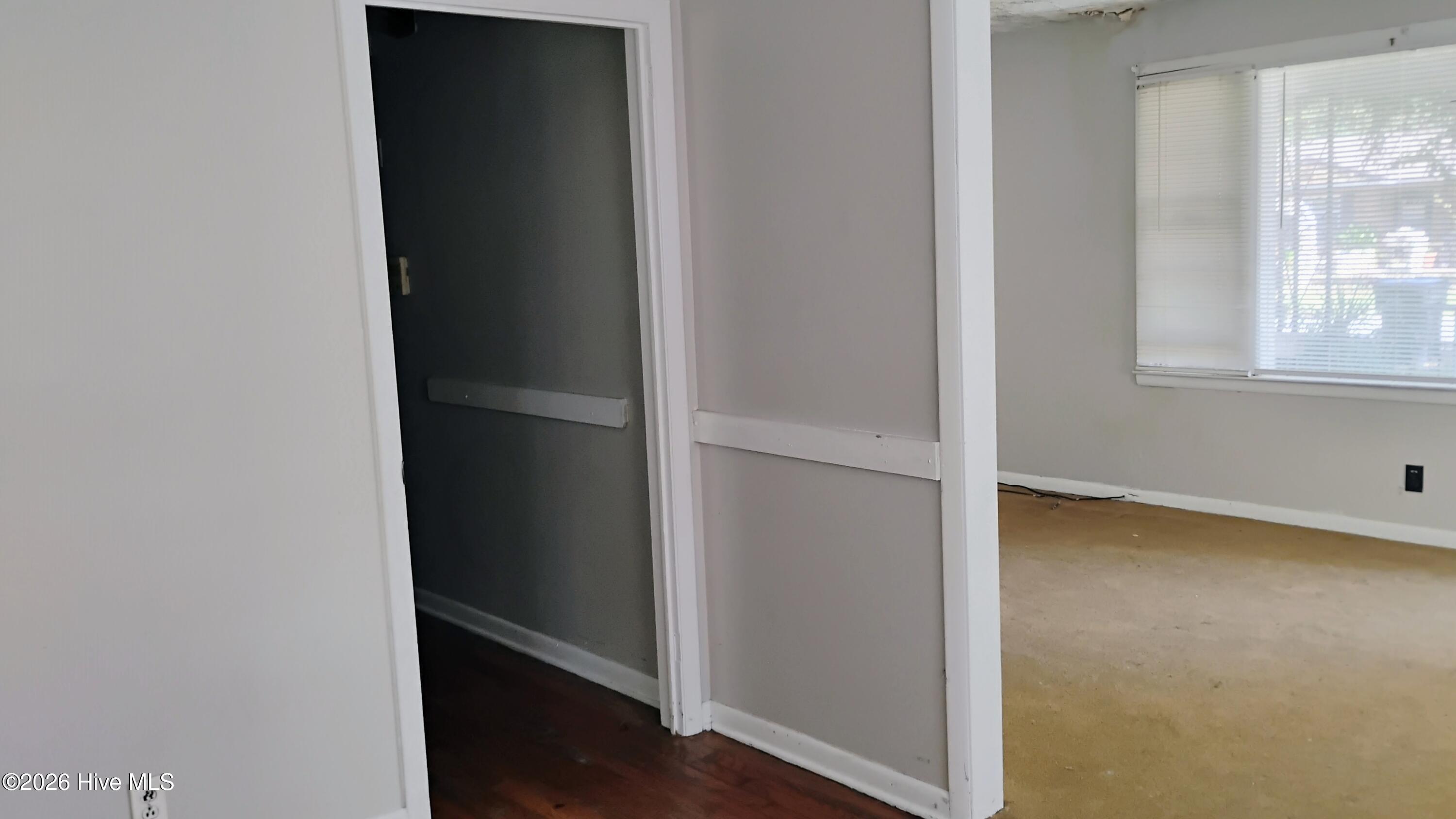 264 Japonica Avenue Property Photo 4