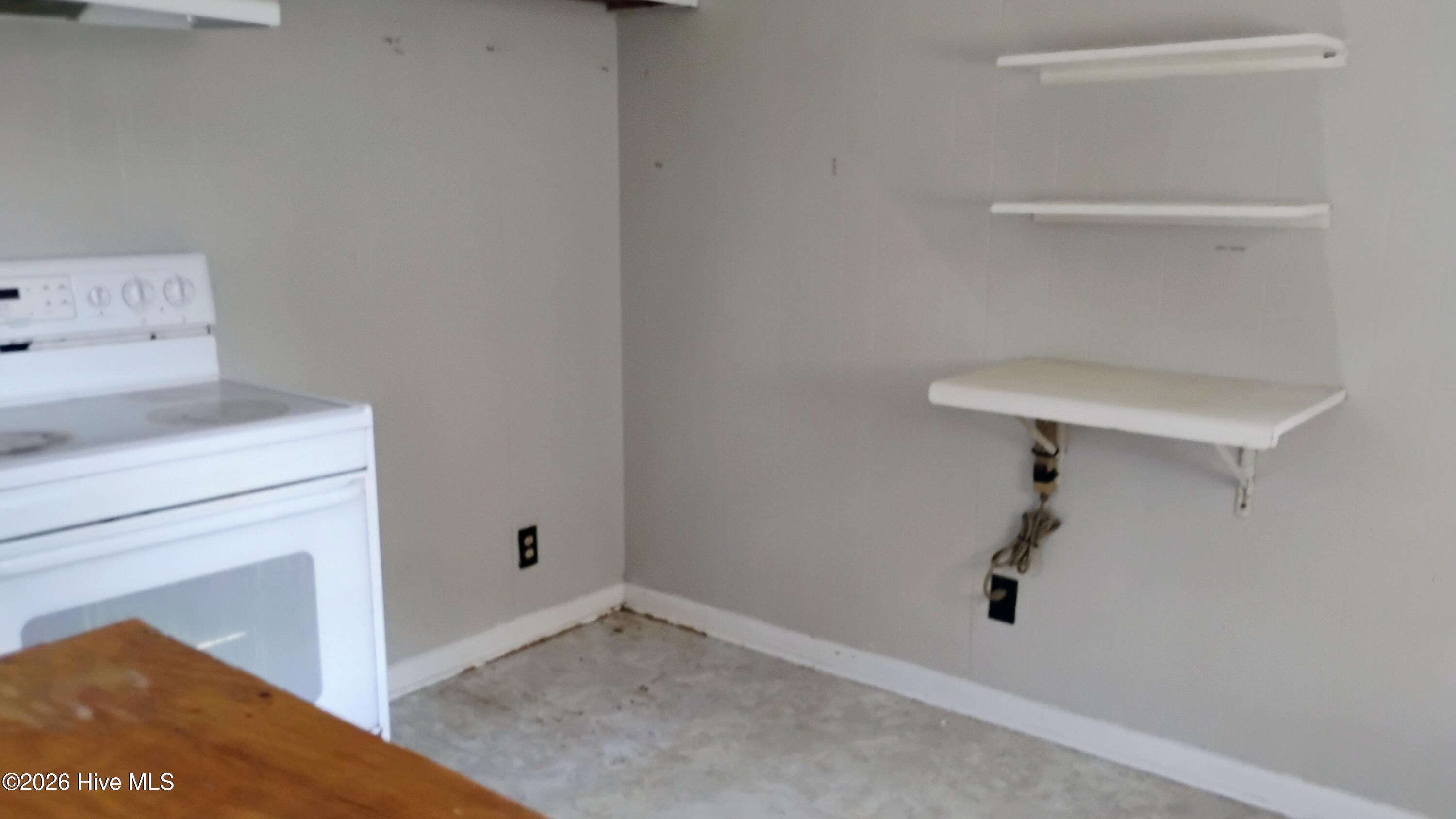 264 Japonica Avenue Property Photo 13