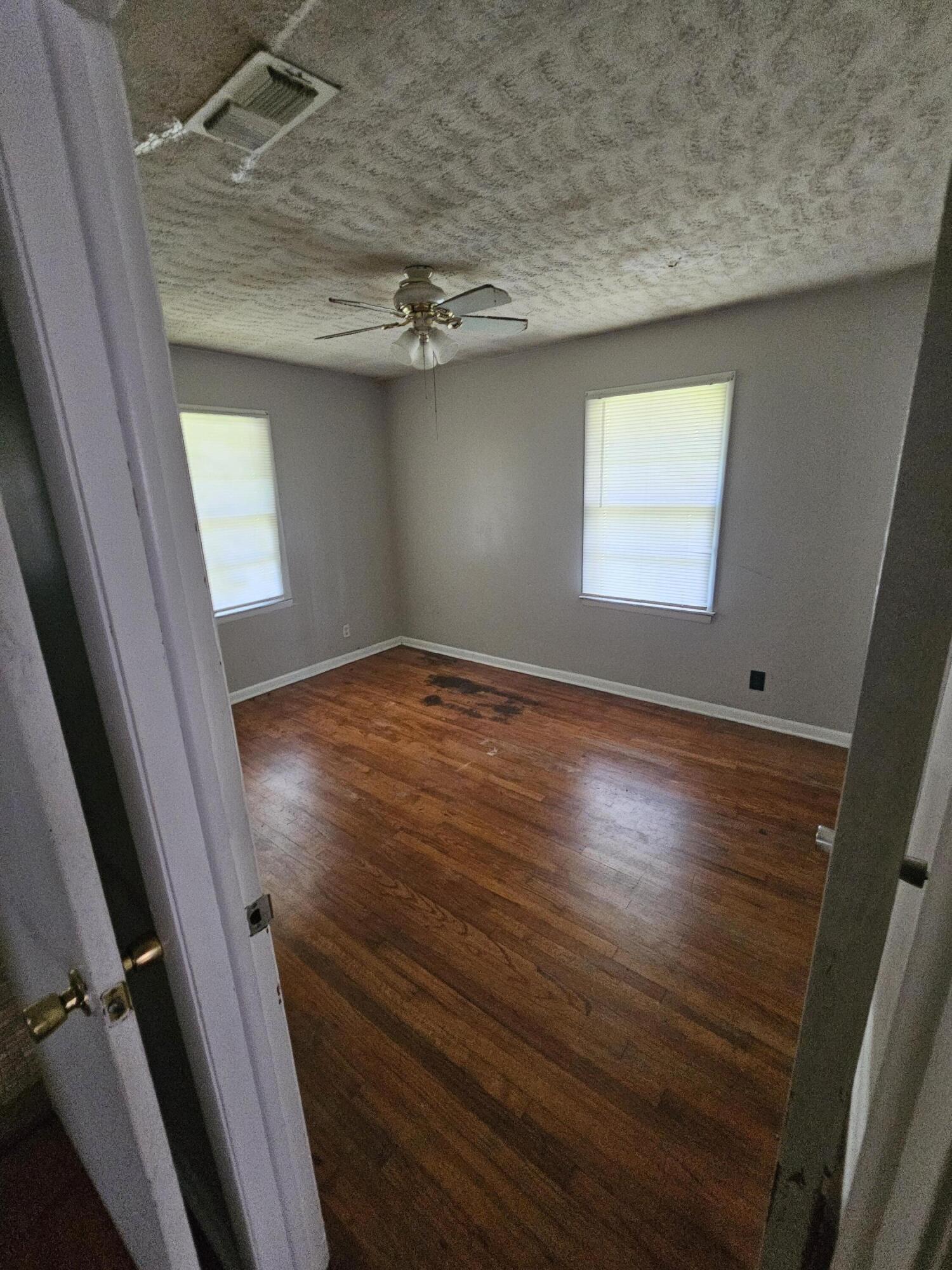 264 Japonica Avenue Property Photo 21