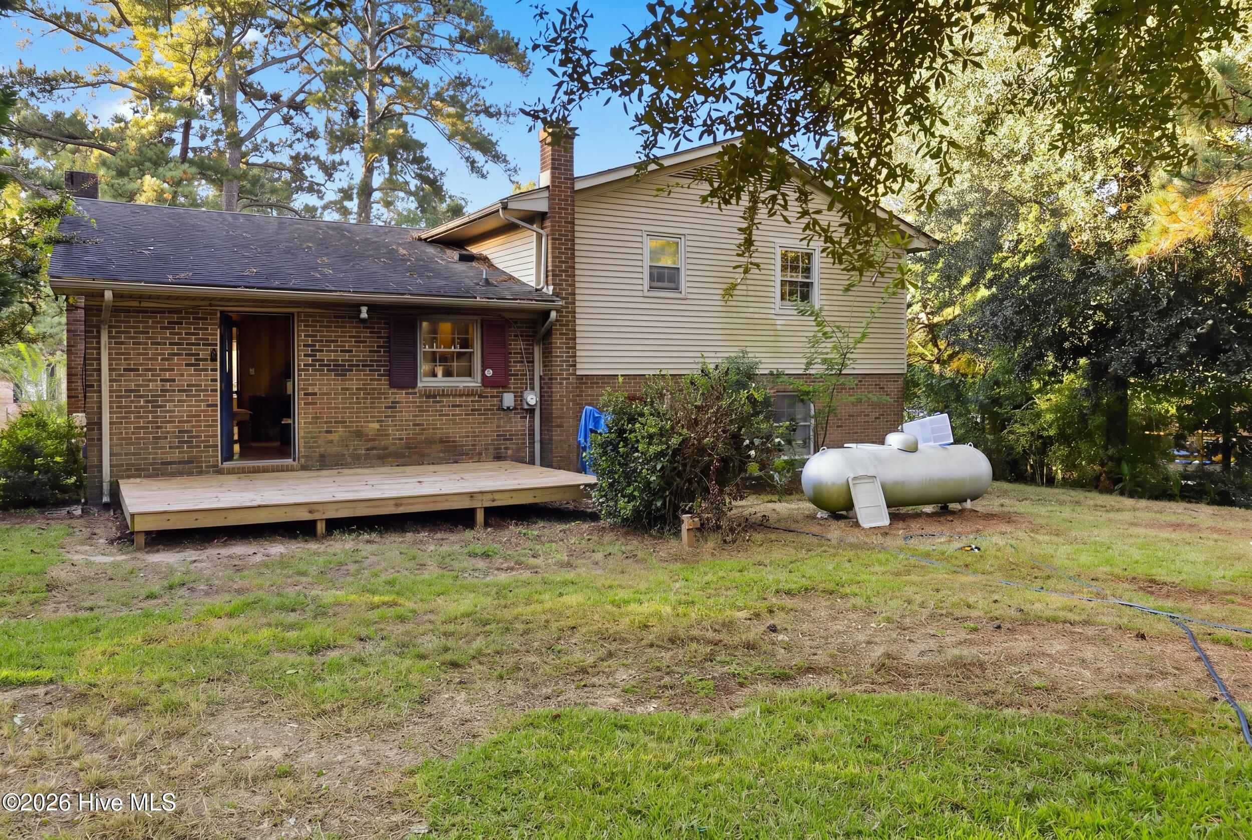 106 Weaver Drive Property Photo 4