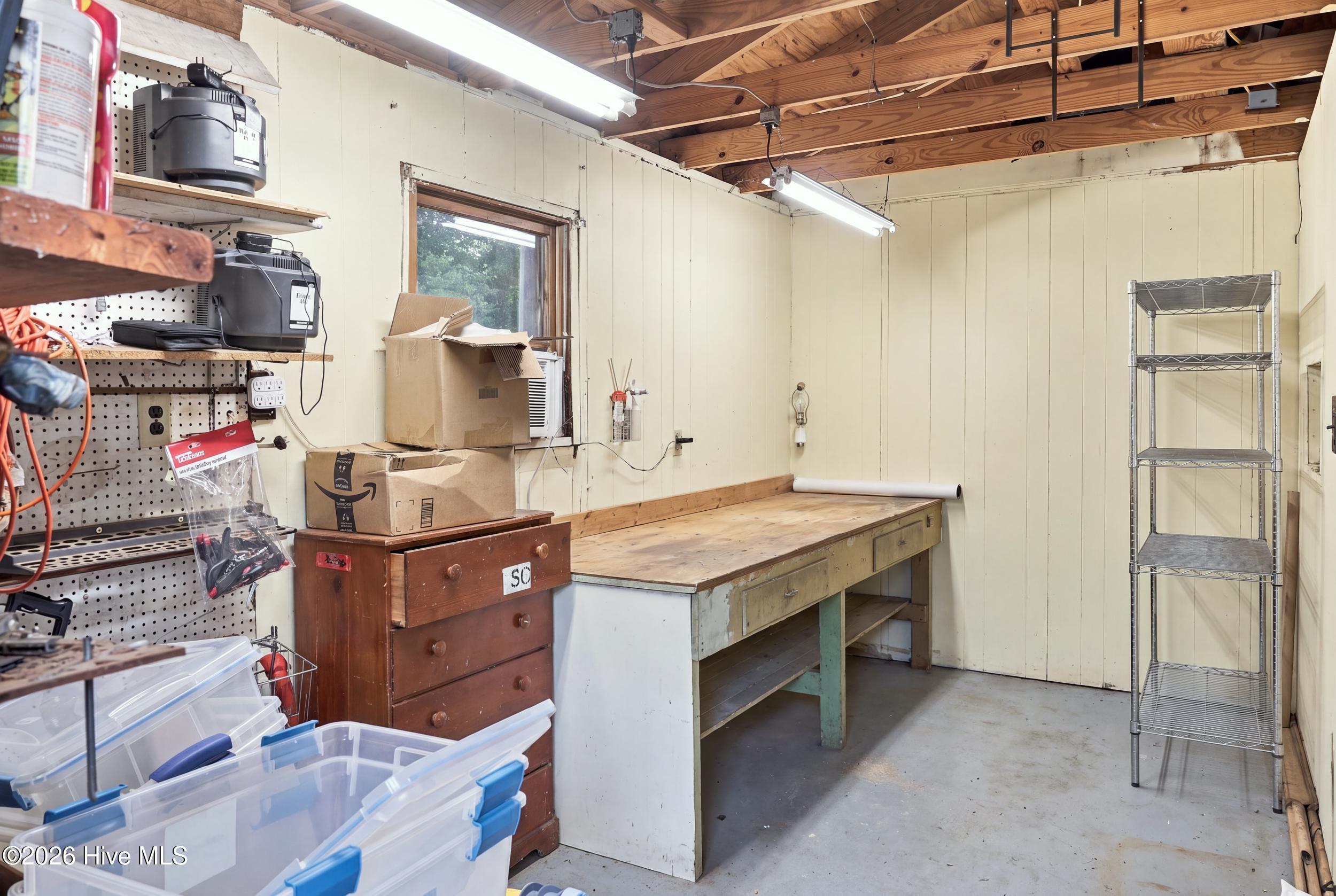 106 Weaver Drive Property Photo 8