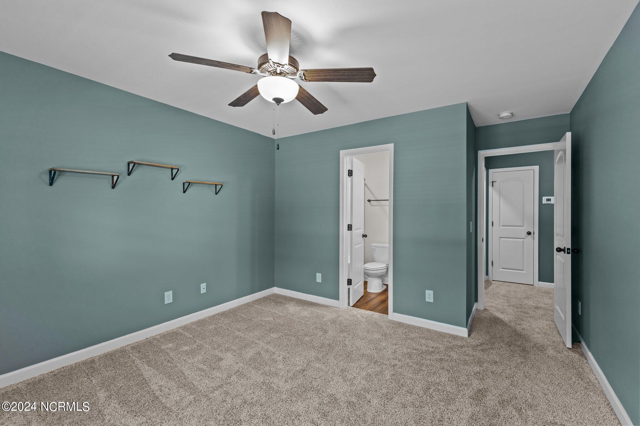 21 Catalina Circle Property Photo 23