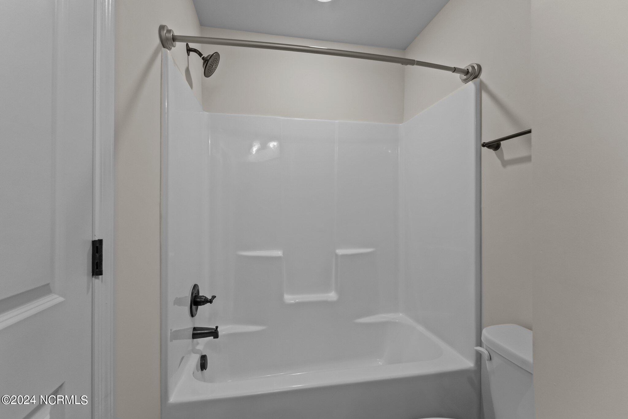 21 Catalina Circle Property Photo 32