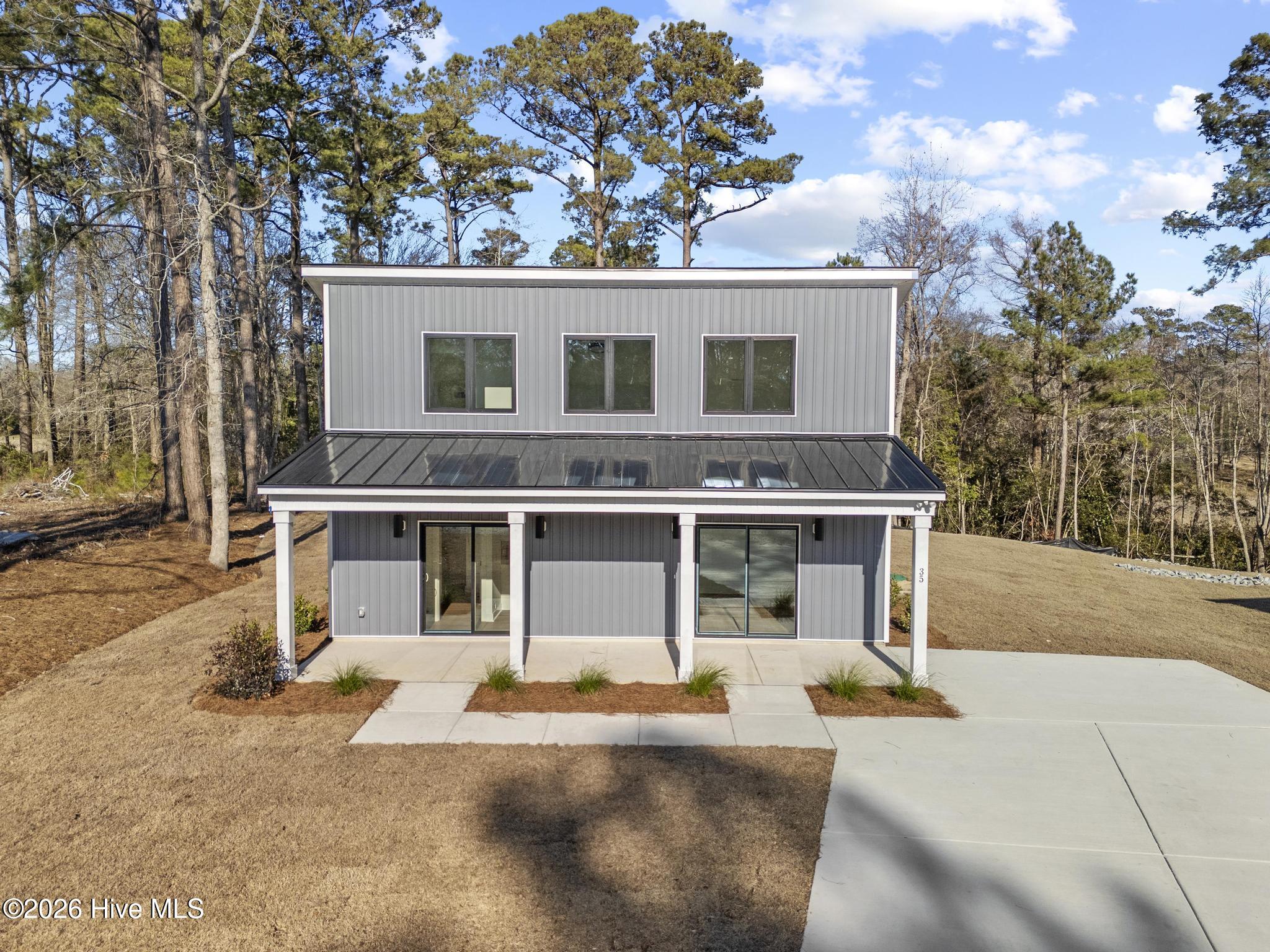 43 Tide Landing Court Property Photo 3