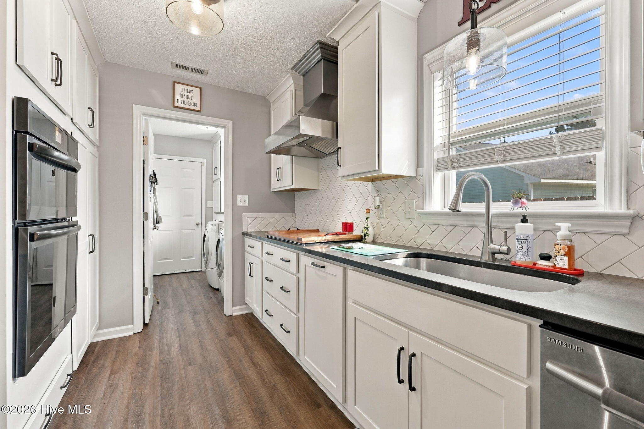 2016 Watson Avenue Property Photo 8