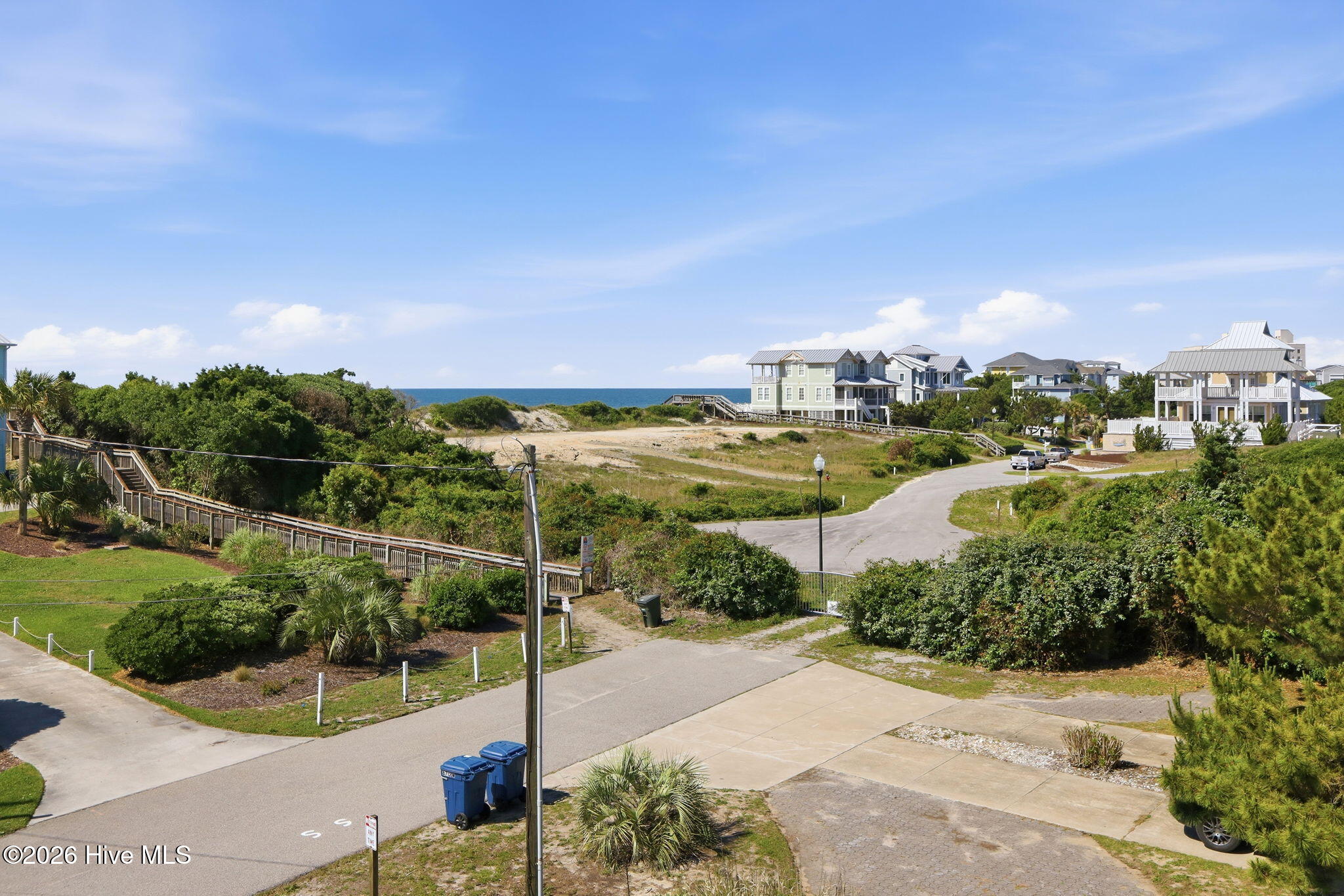 8710 Ocean View Drive W Property Photo 26