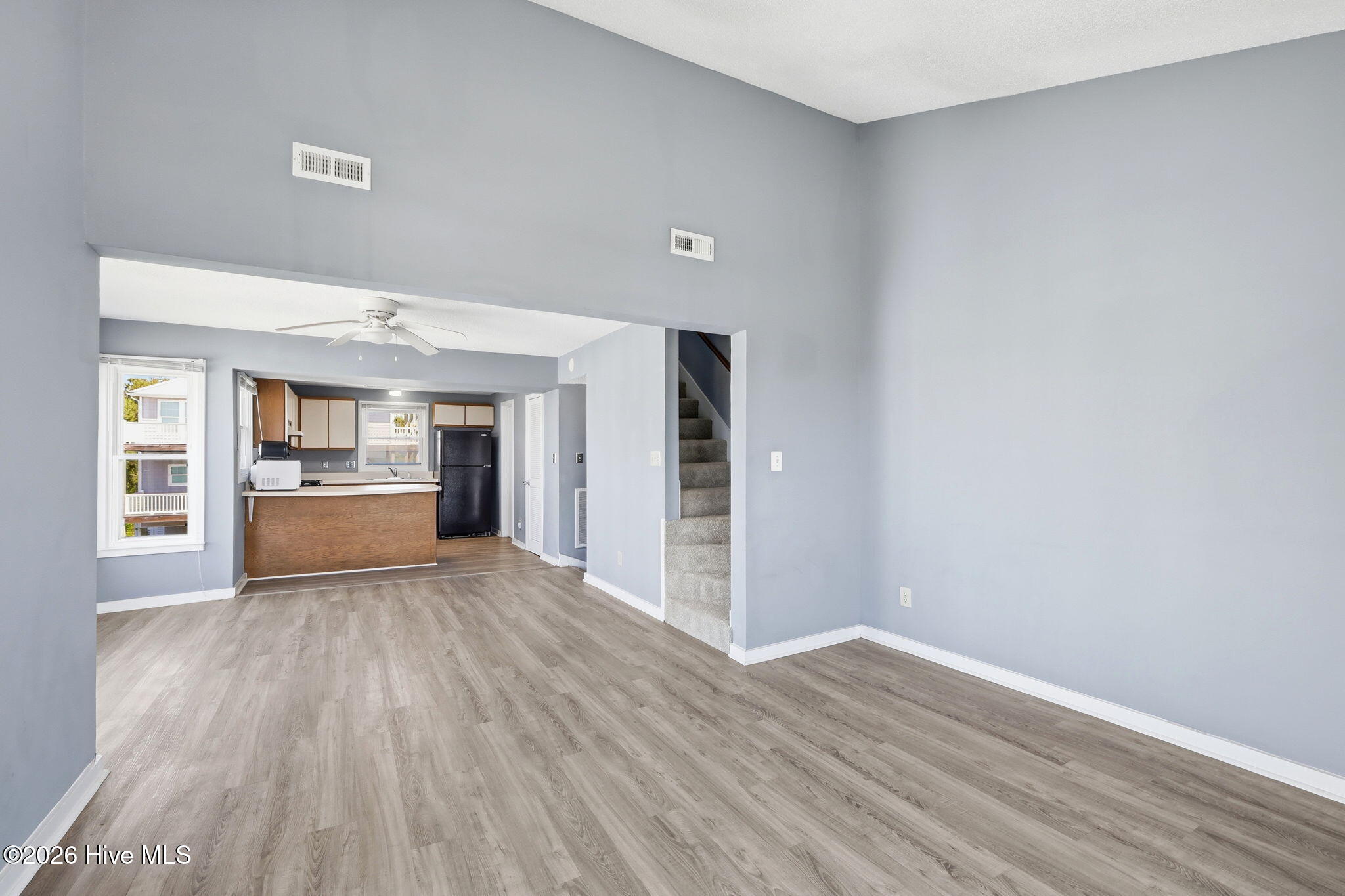8710 Ocean View Drive W Property Photo 41