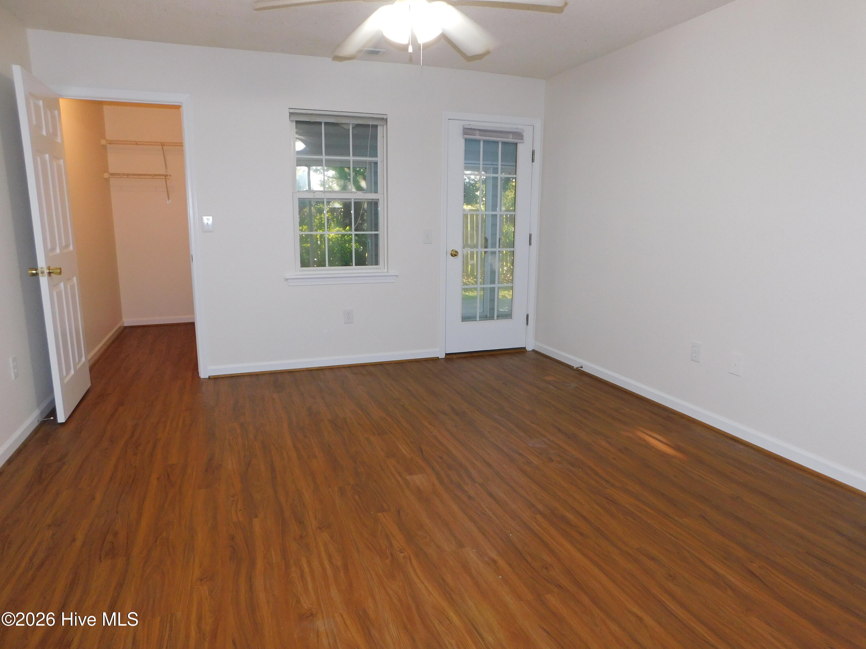 303 Courtyard E 303 Property Photo 14