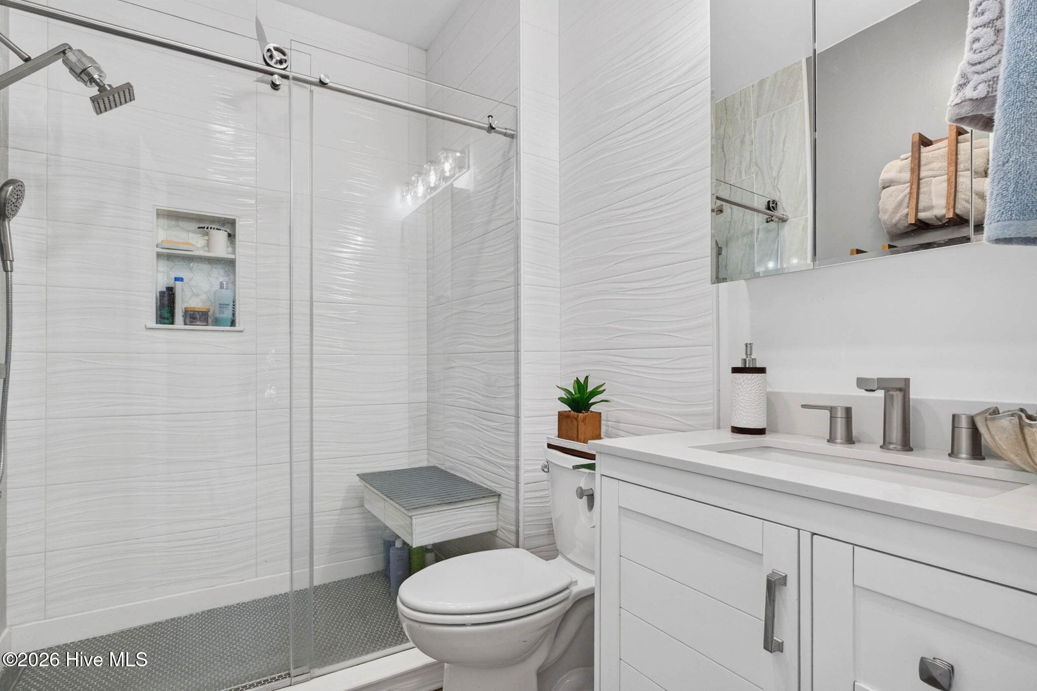 679 Carolina Bay Court Property Photo 44