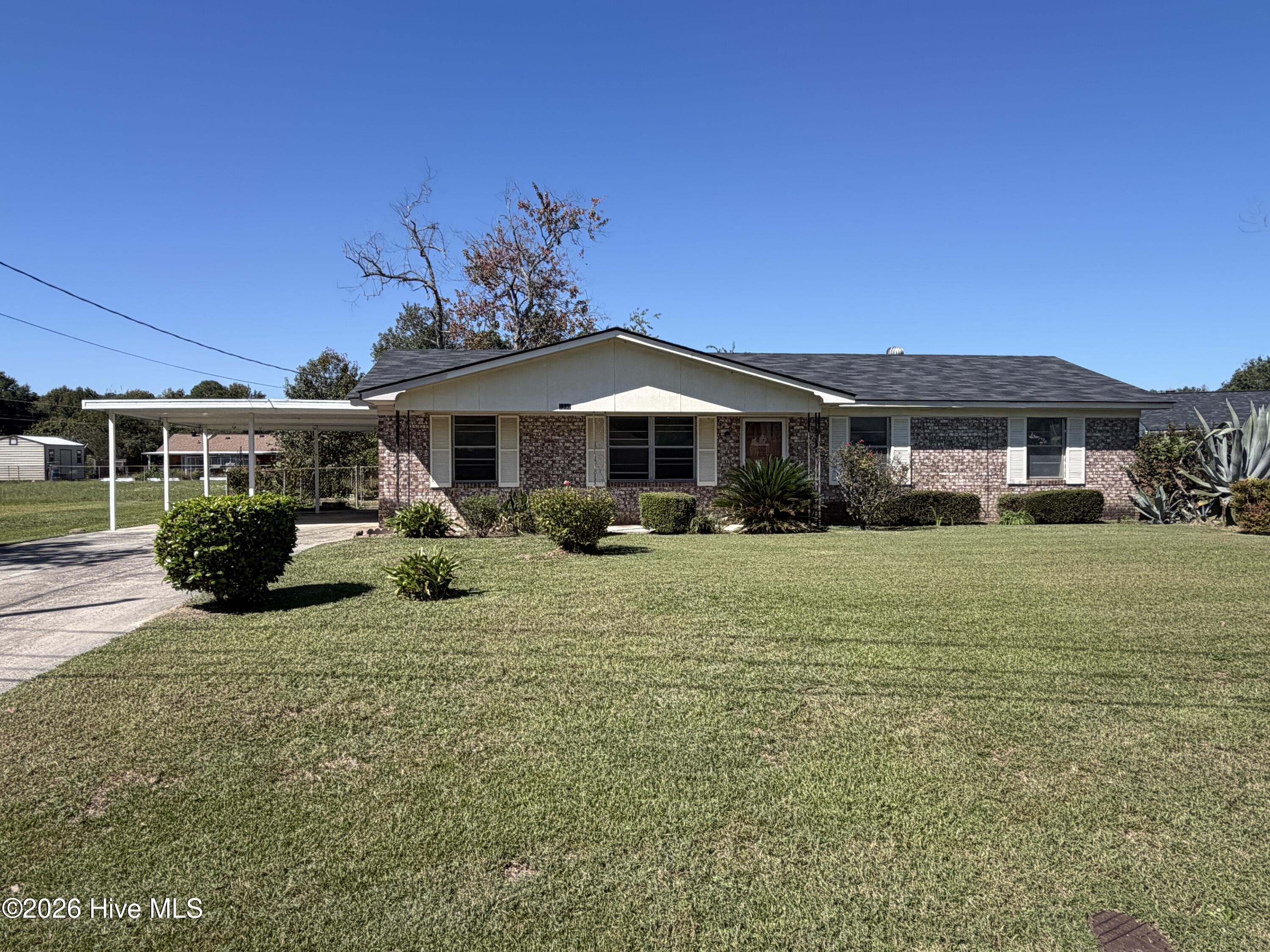 3335 Elegans Drive Property Photo 1