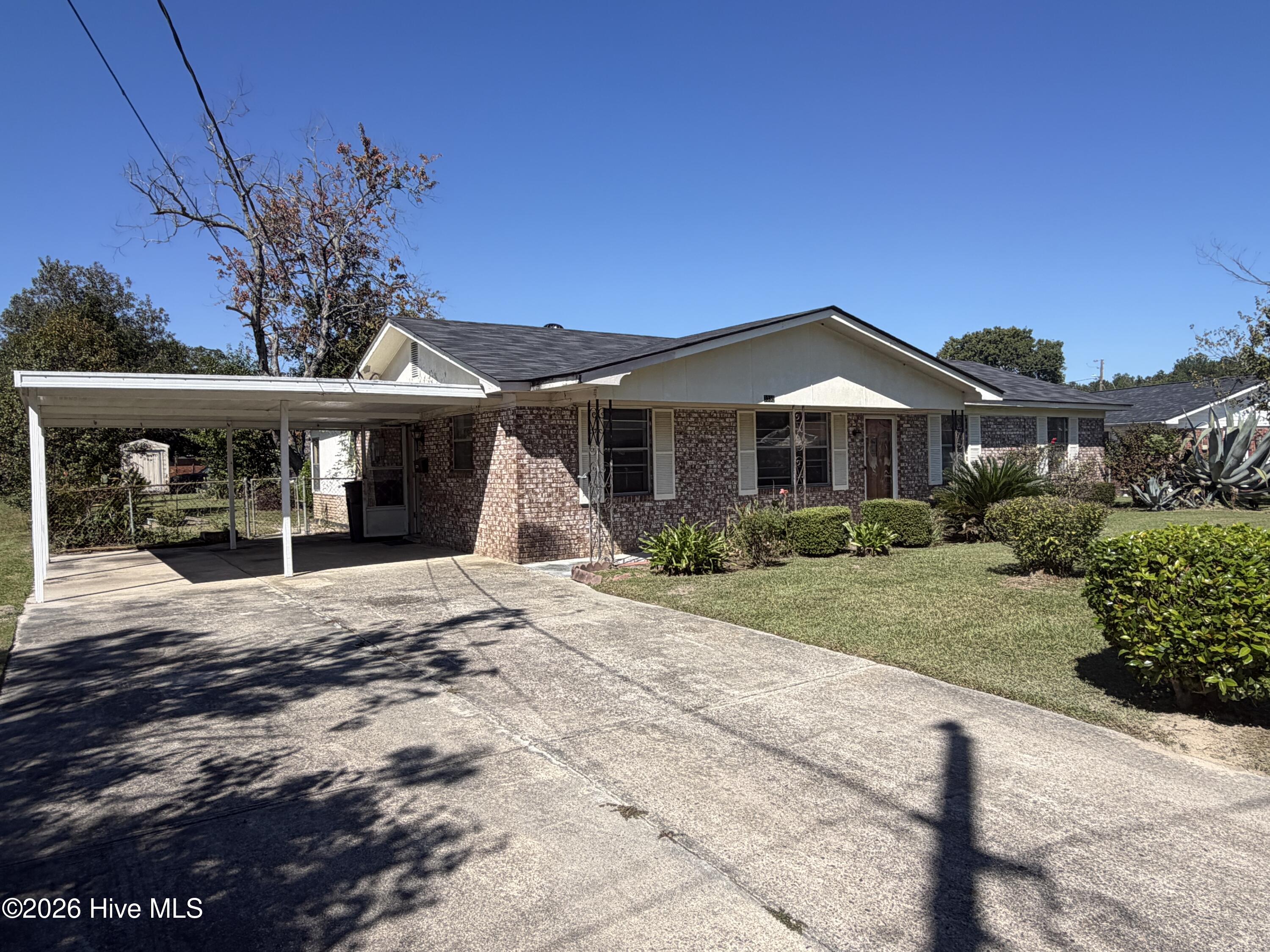 3335 Elegans Drive Property Photo 2