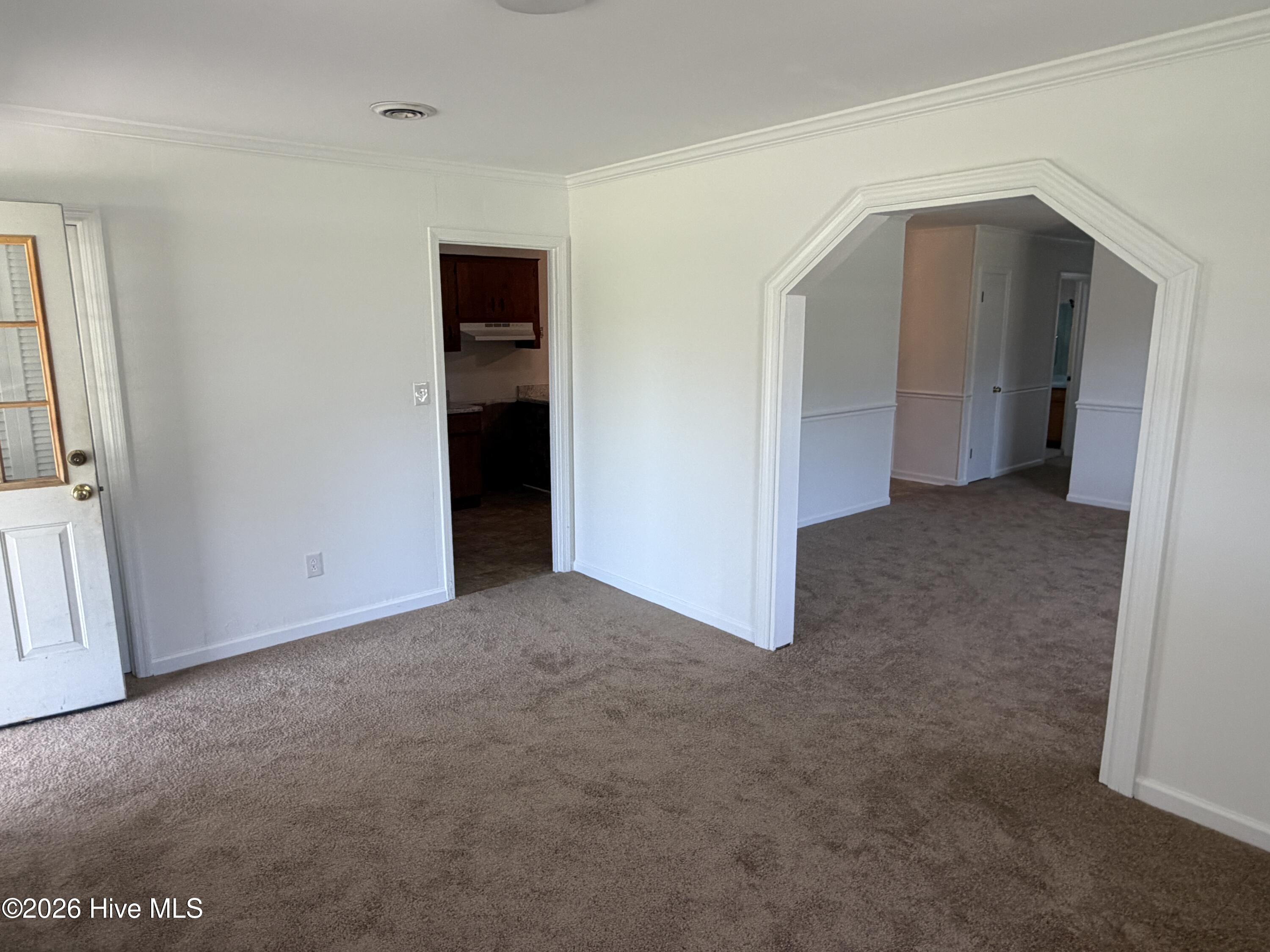 3335 Elegans Drive Property Photo 6