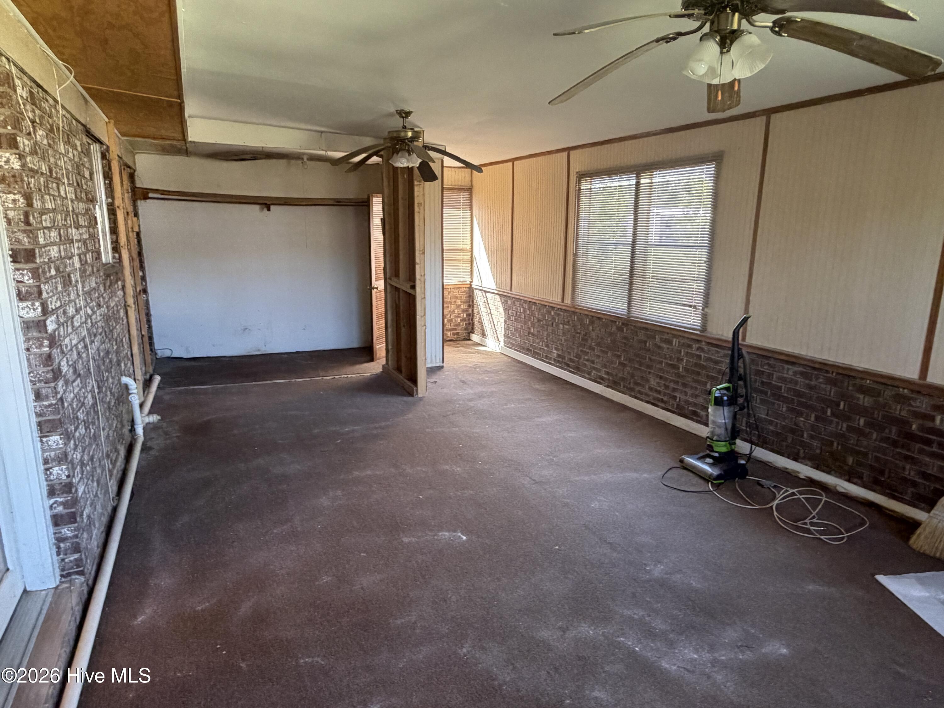 3335 Elegans Drive Property Photo 10