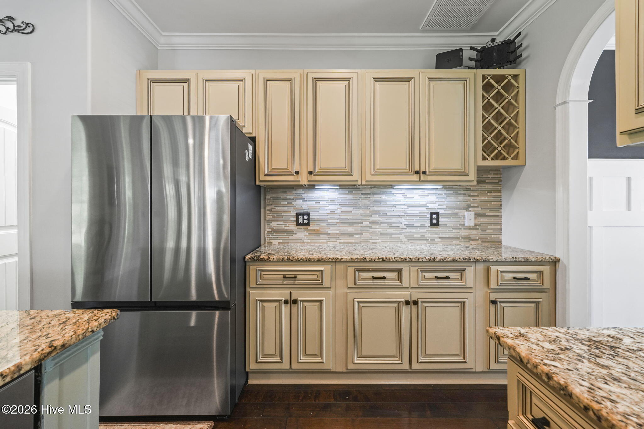 749 Pickering Drive Nw Property Photo 10