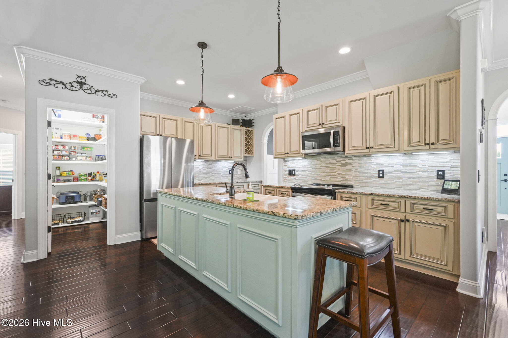 749 Pickering Drive Nw Property Photo 12