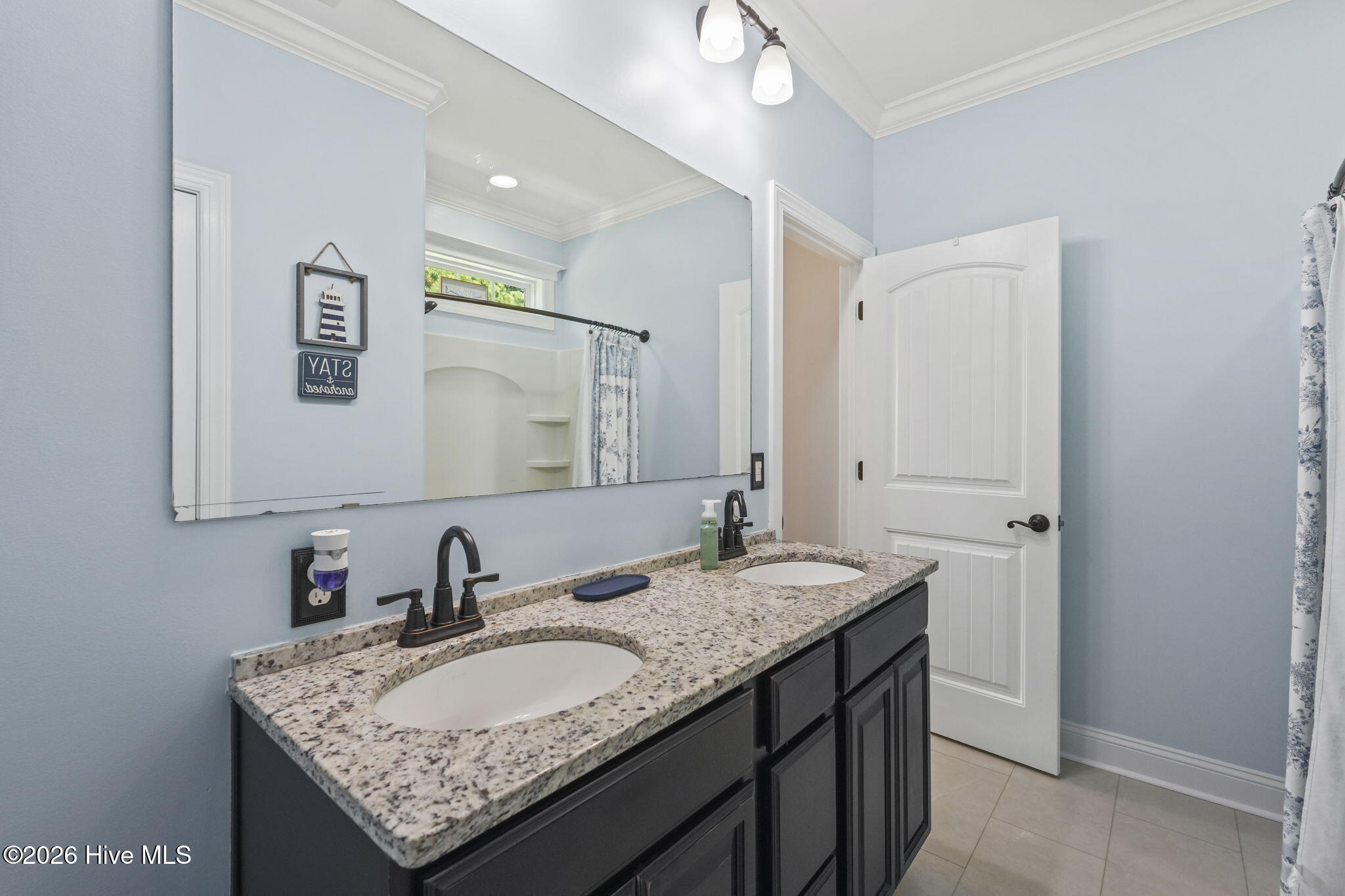 749 Pickering Drive Nw Property Photo 25
