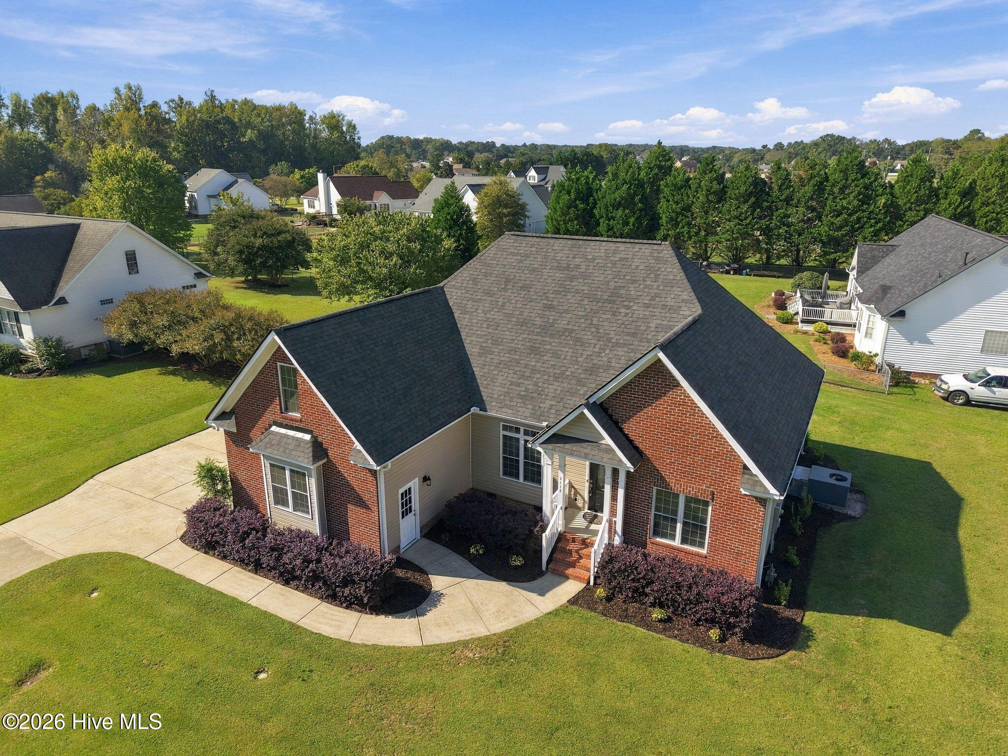 1112 Porters Ridge Drive Property Photo 3
