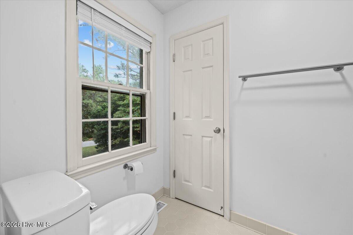 401 Summerlea Drive Property Photo 32