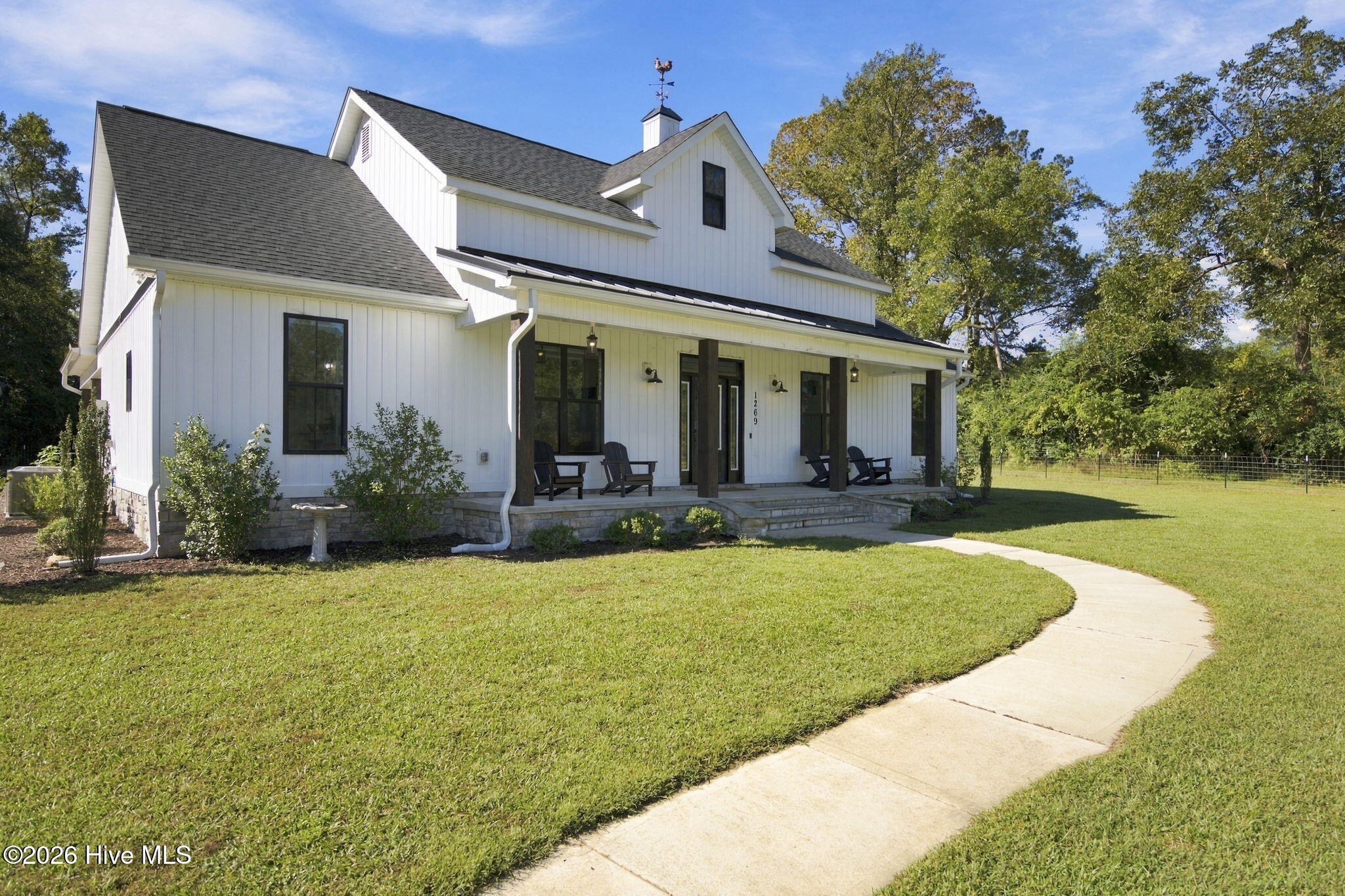 1269 Deep Bottom Road Property Photo 4