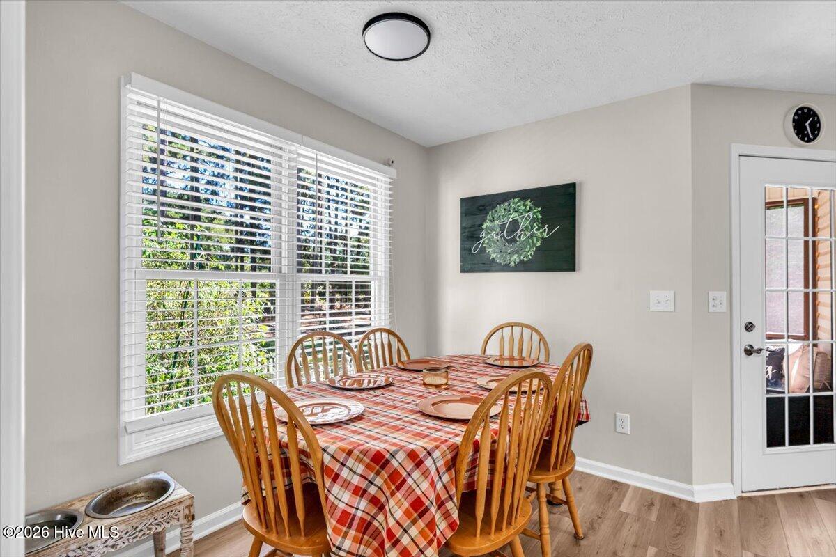 145 Laurel Oak Lane Property Photo 8