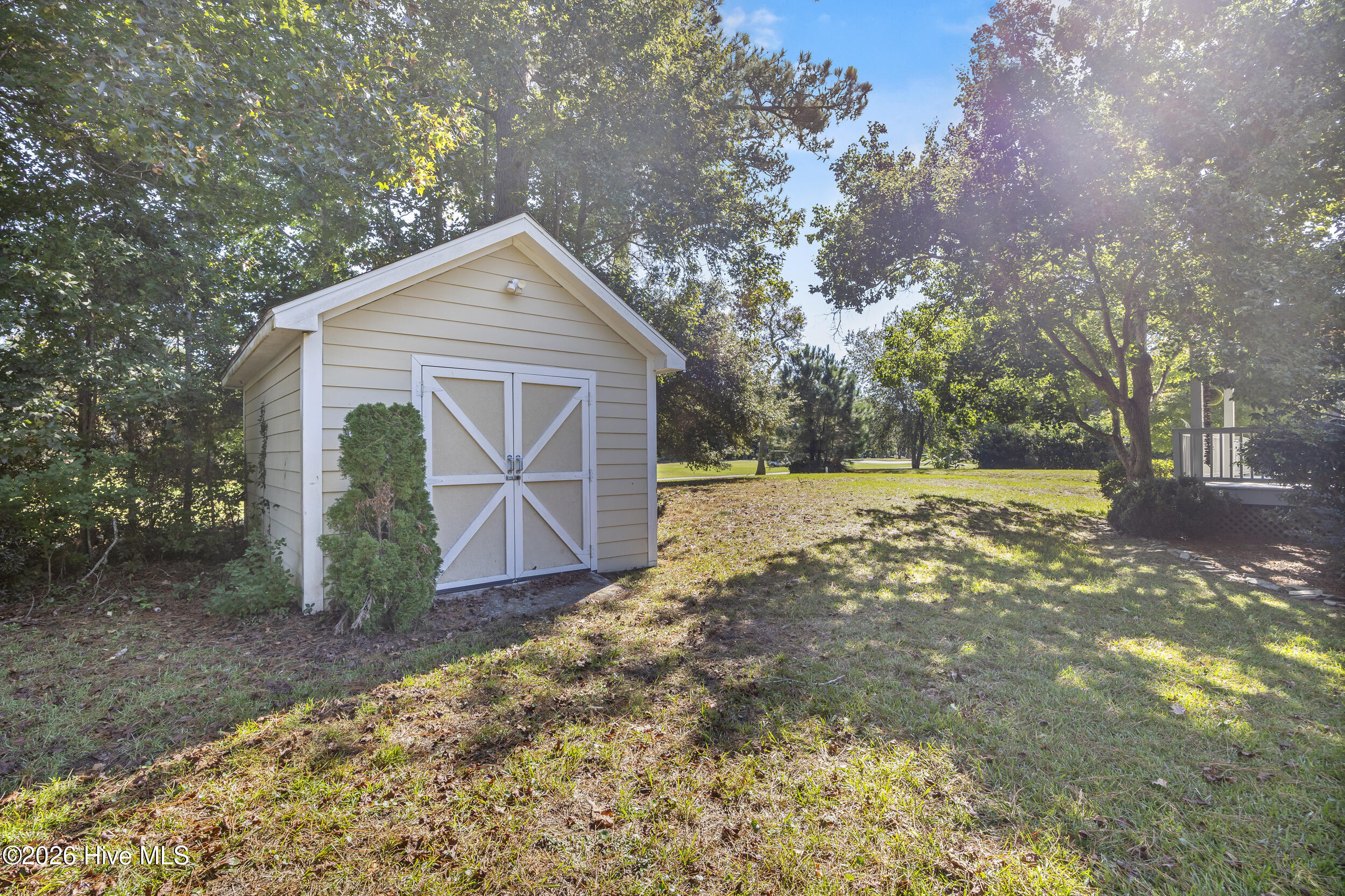 707 N Green Tee Road Property Photo 47