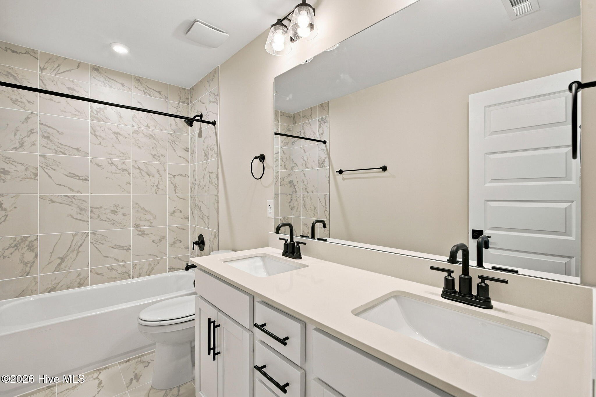 1016 Fawn Valley Way Property Photo 28