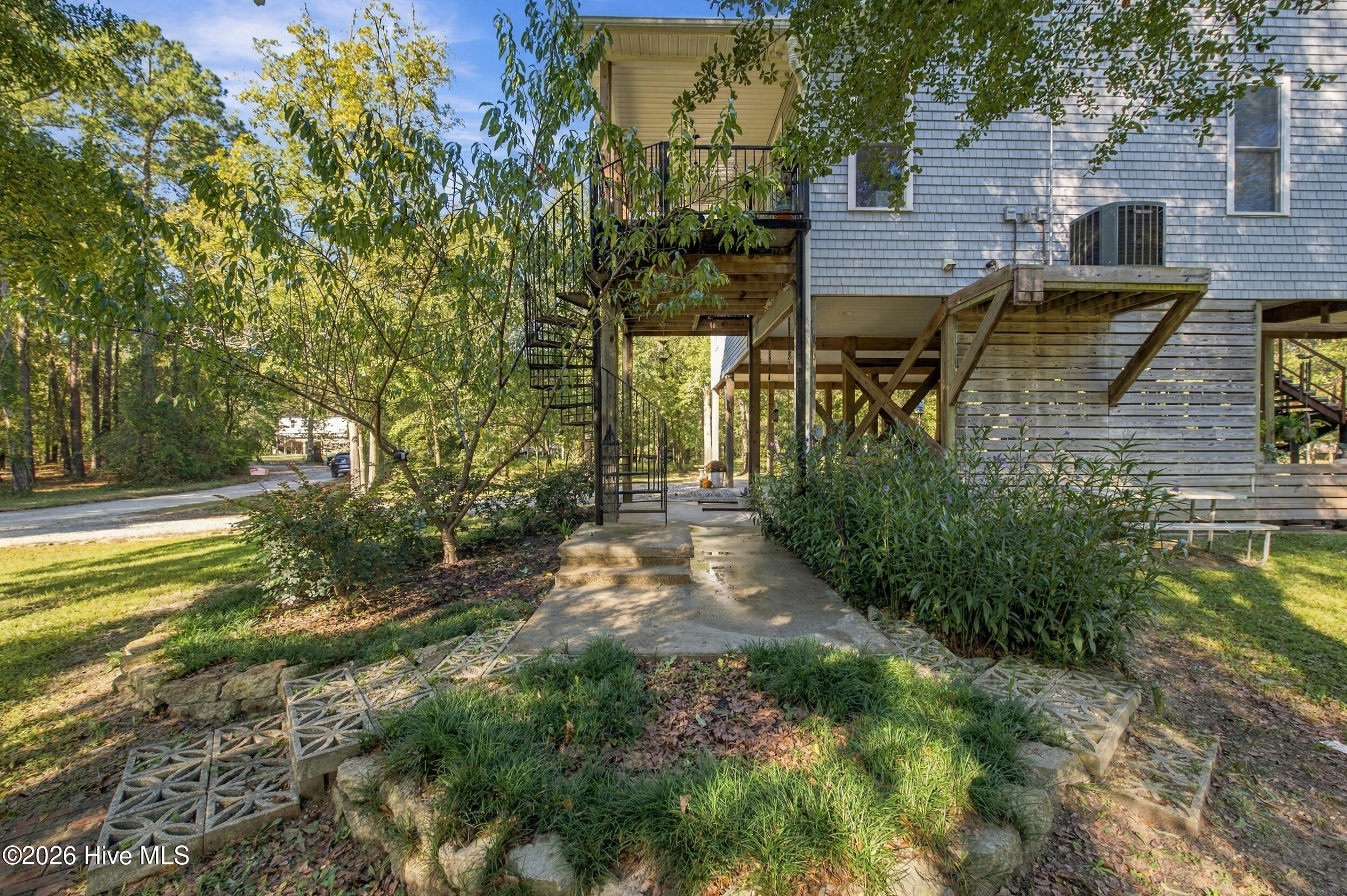 1291 River Bend Drive Property Photo 7