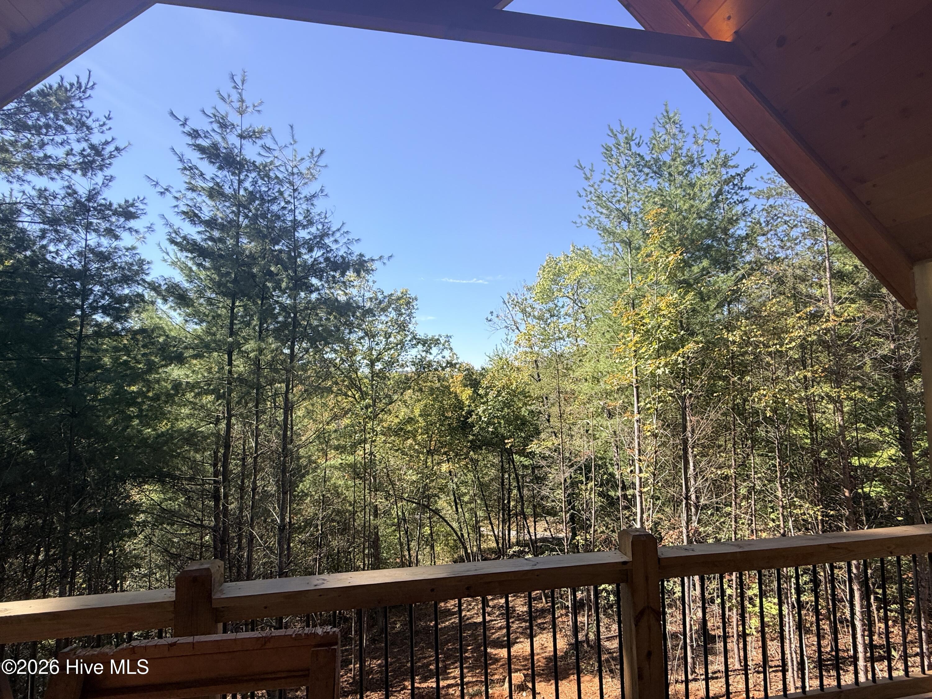 797 Confederate Circle Property Photo 4