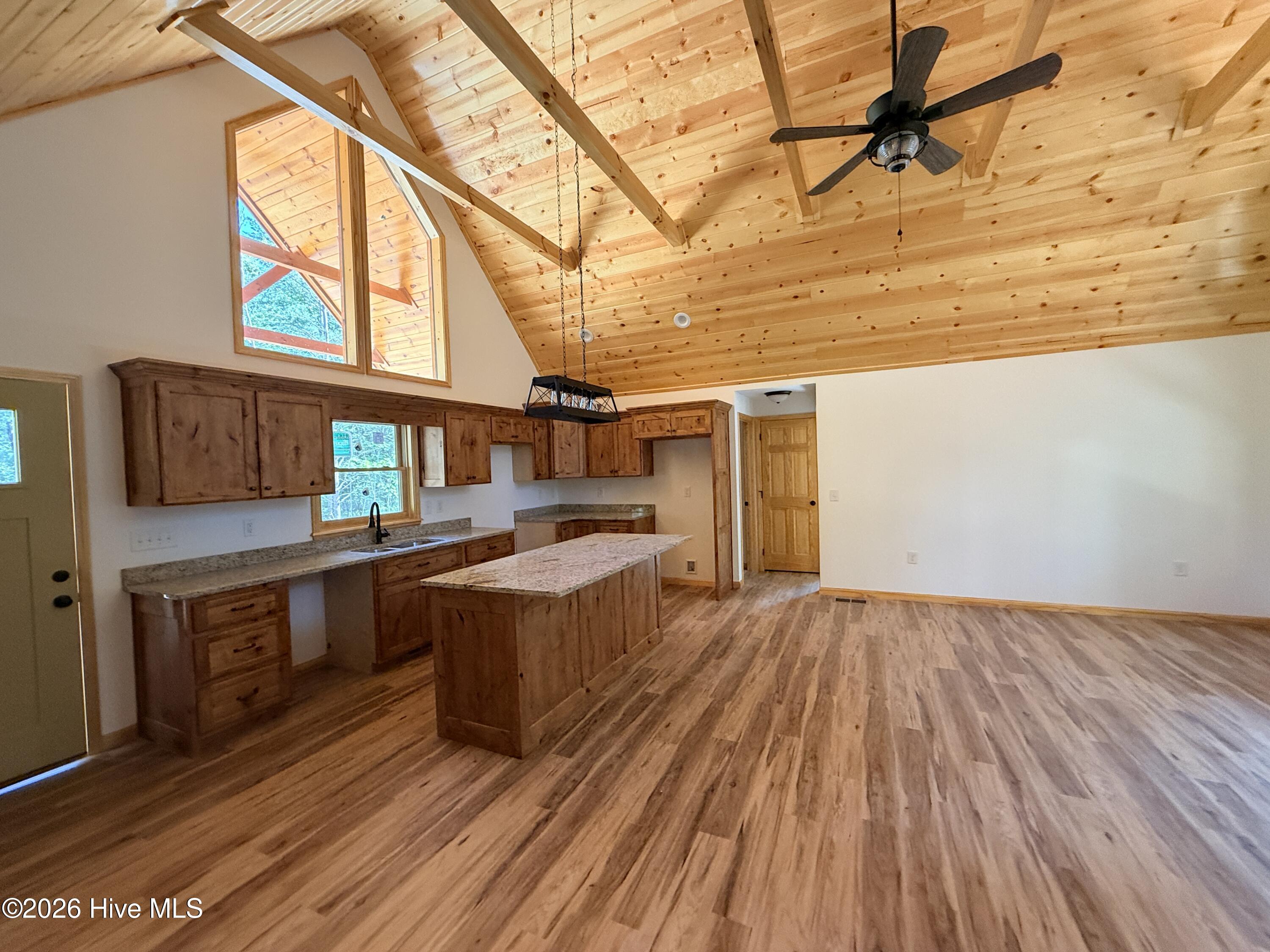 797 Confederate Circle Property Photo 8