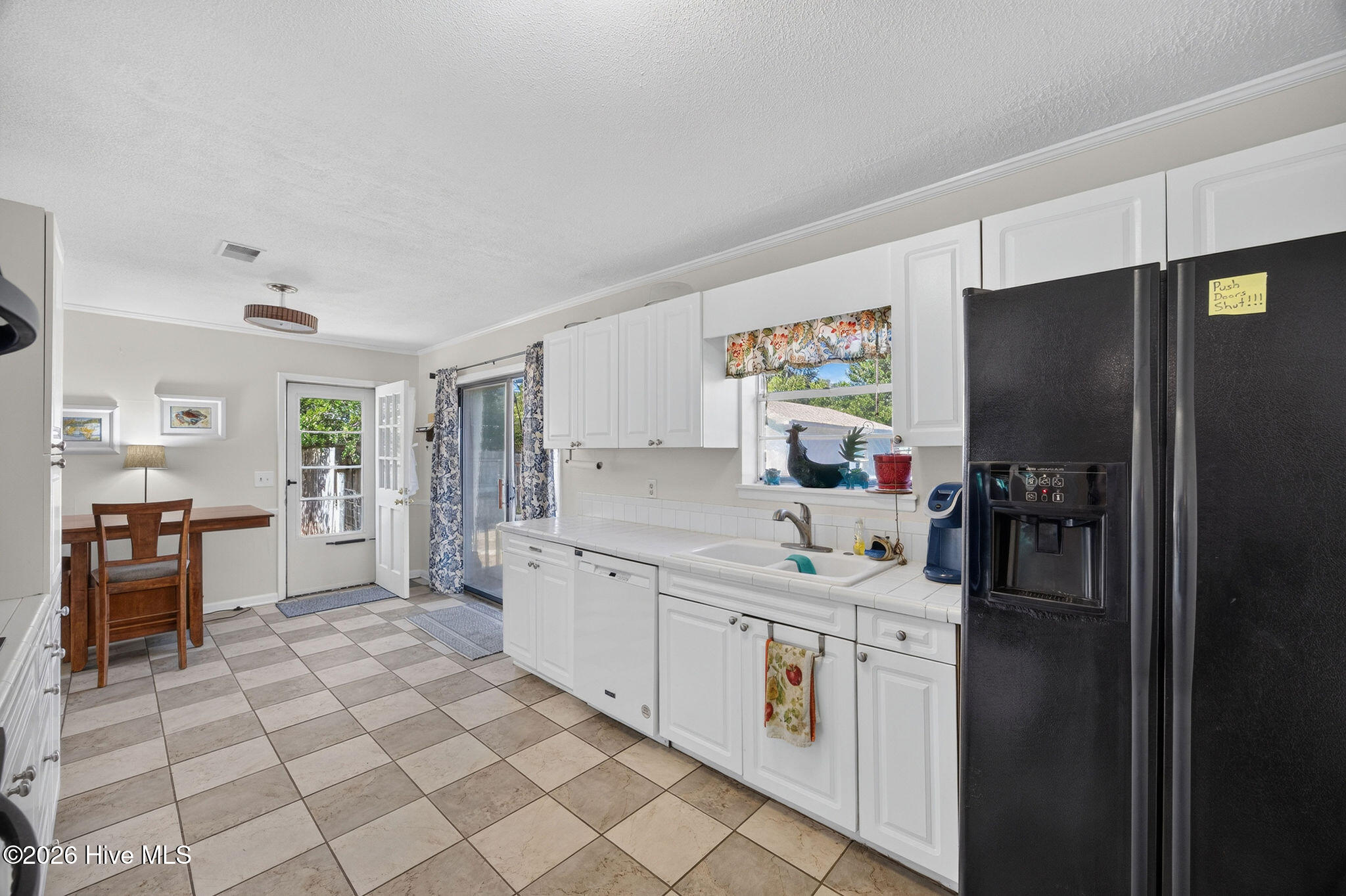 306 Ventura Drive Property Photo 9