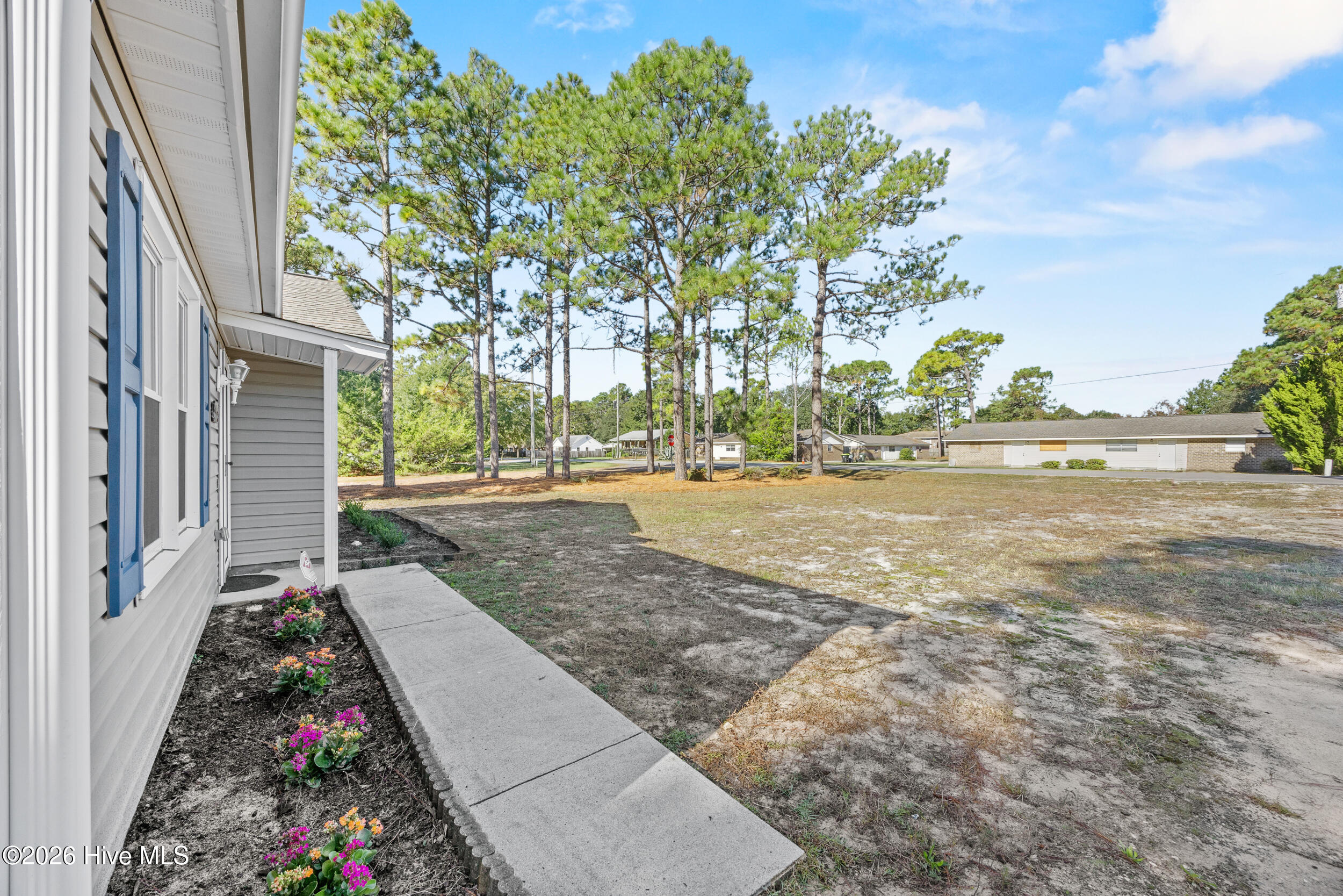 415 Horn Road Property Photo 4