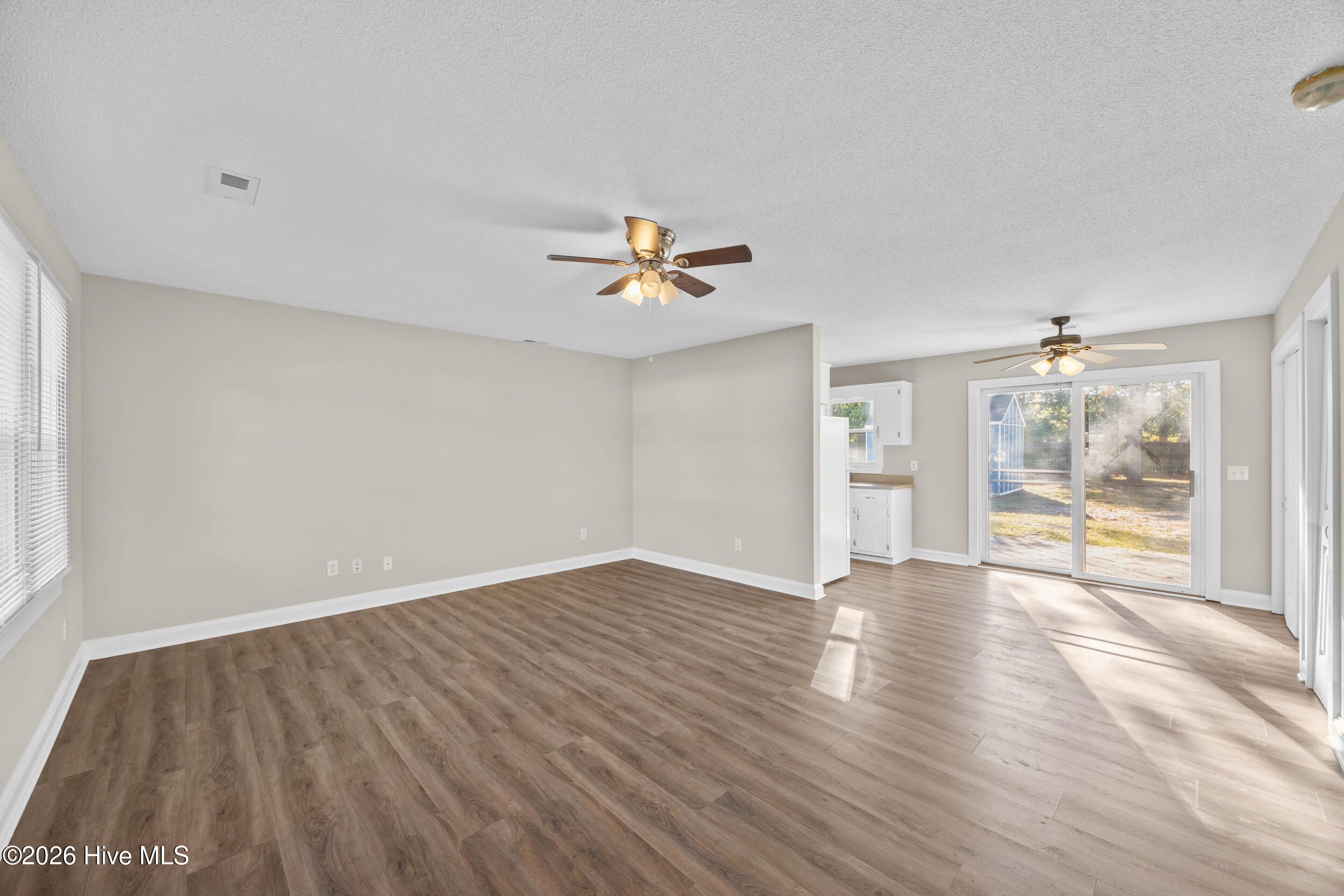 415 Horn Road Property Photo 5